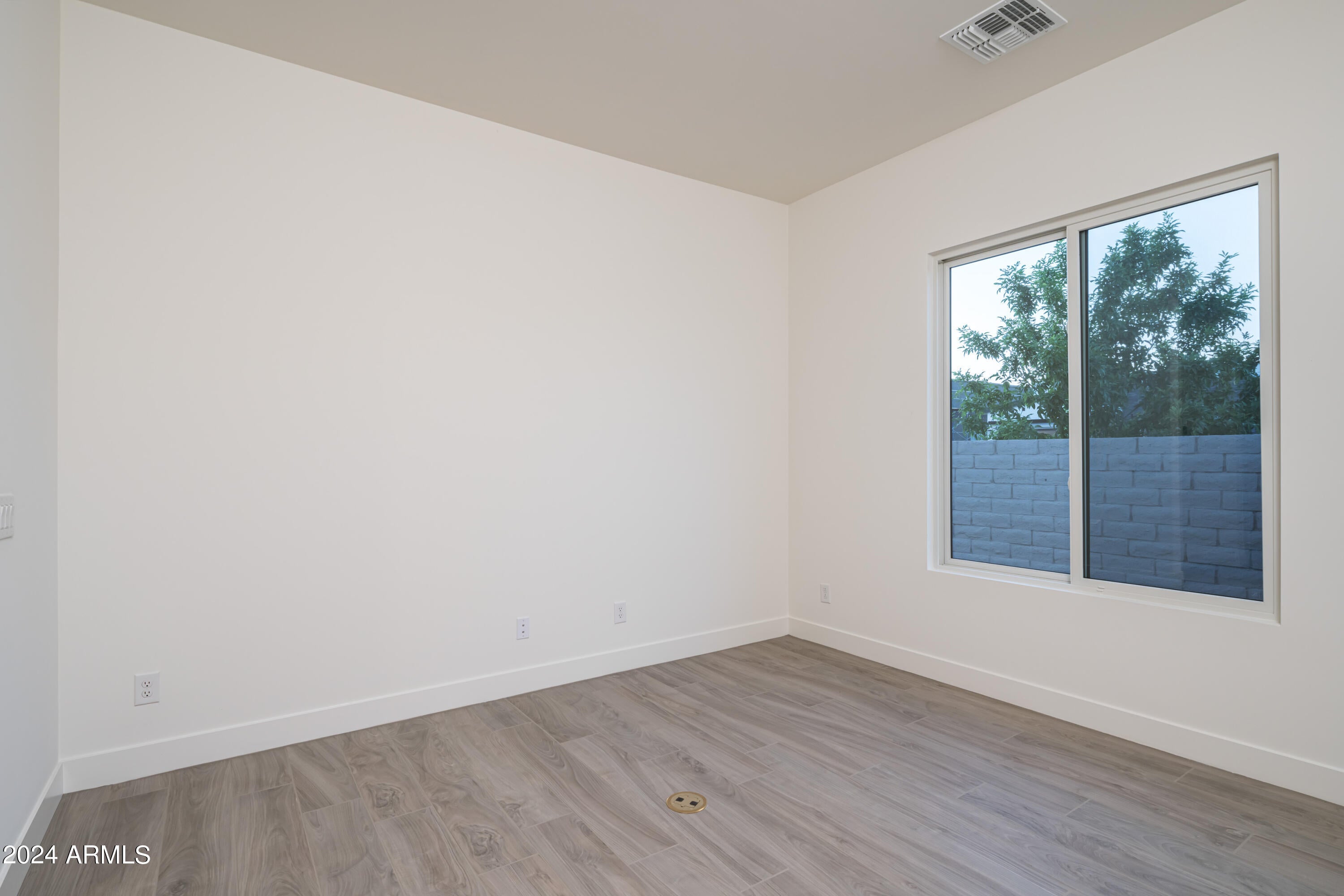 BRIDLE RANCH - Residential