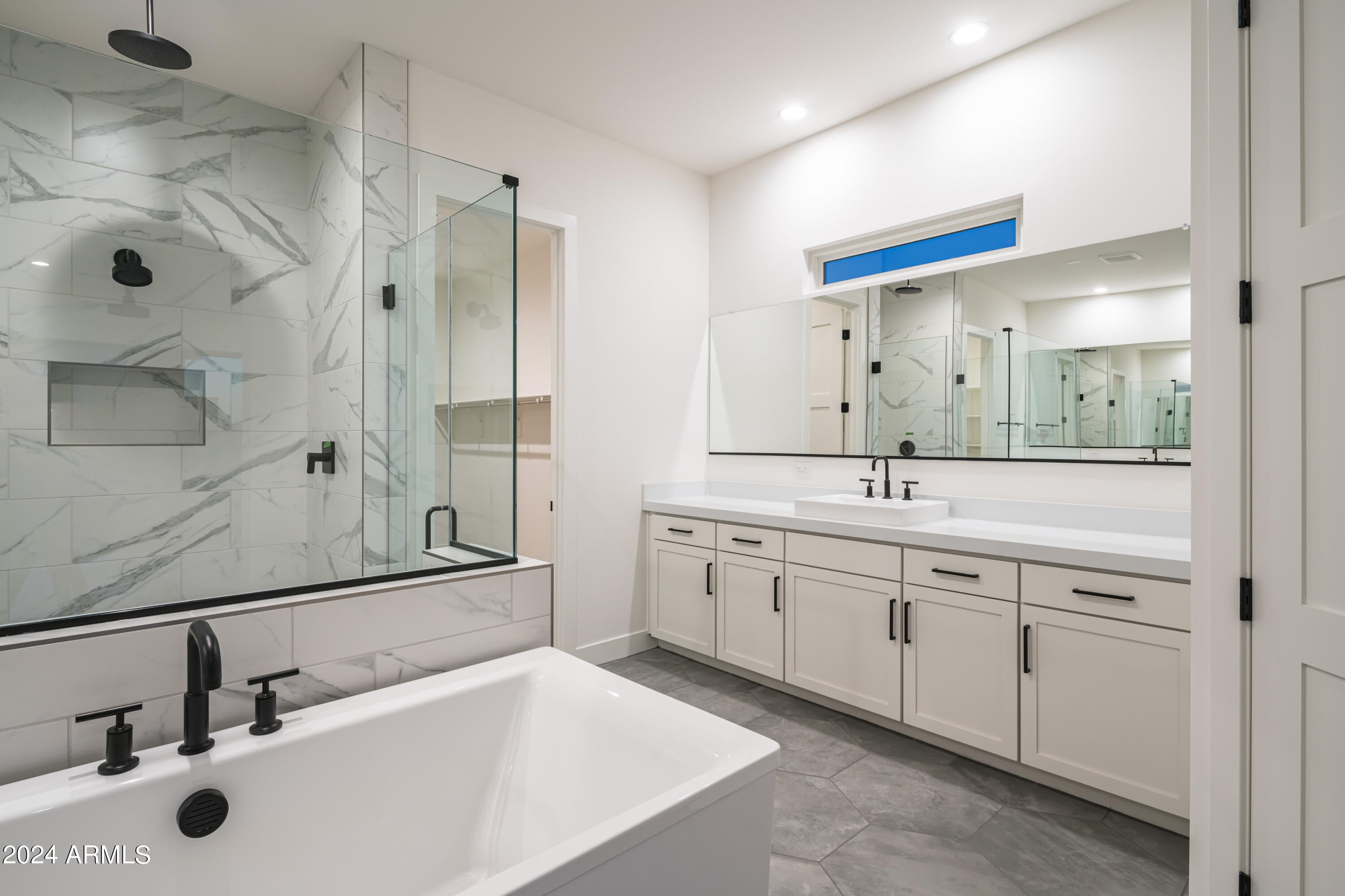 BRIDLE RANCH - Residential