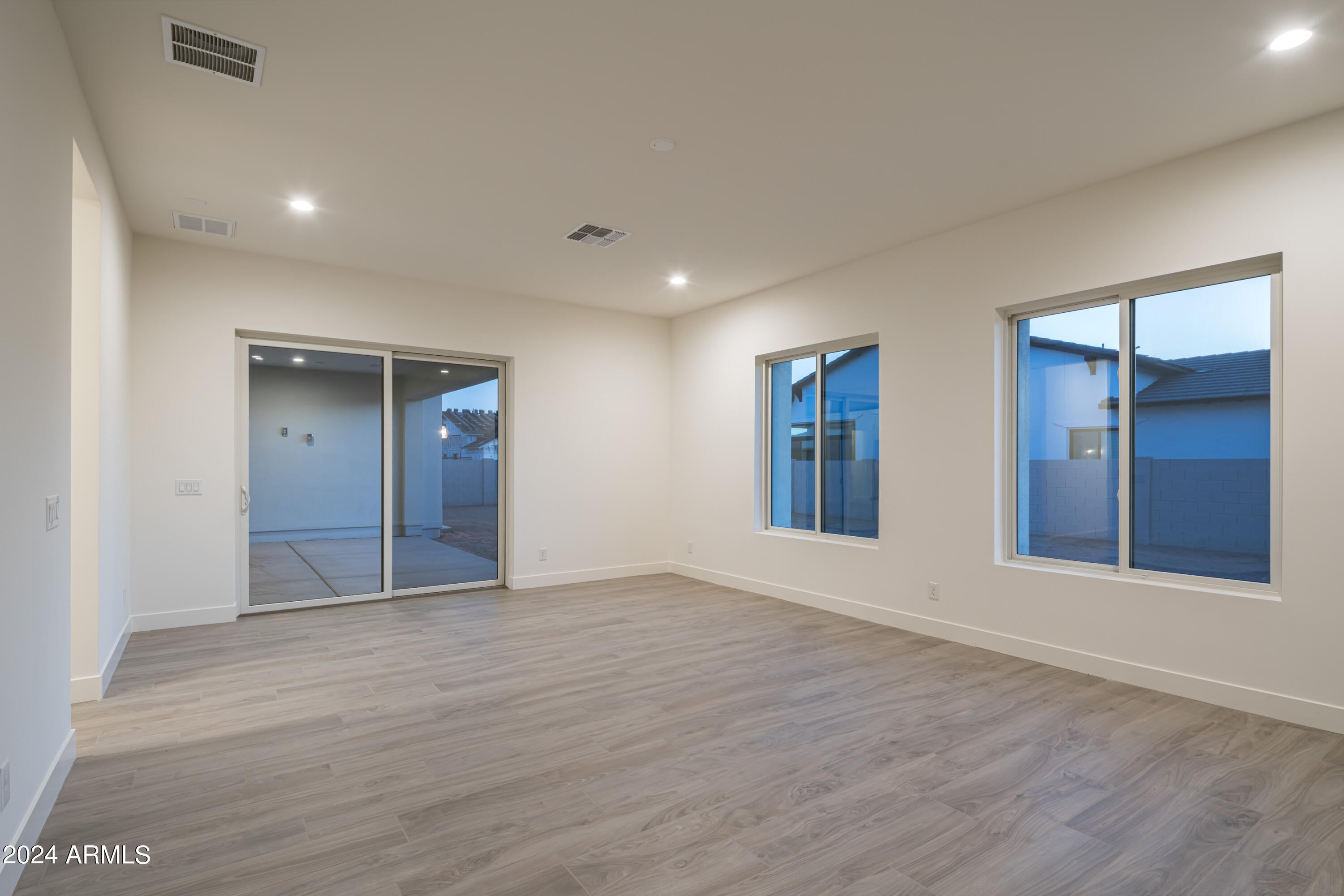 BRIDLE RANCH - Residential