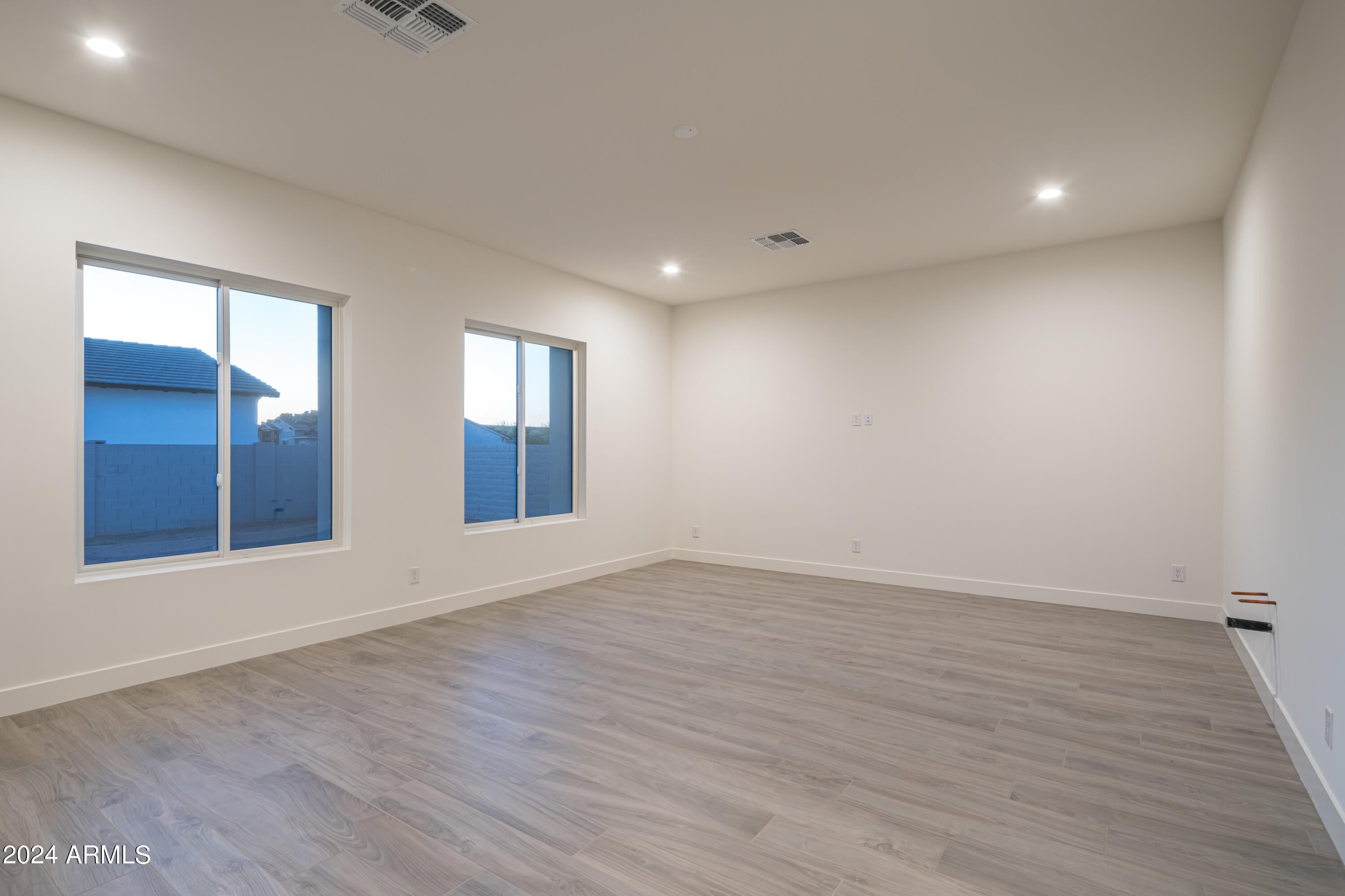 BRIDLE RANCH - Residential