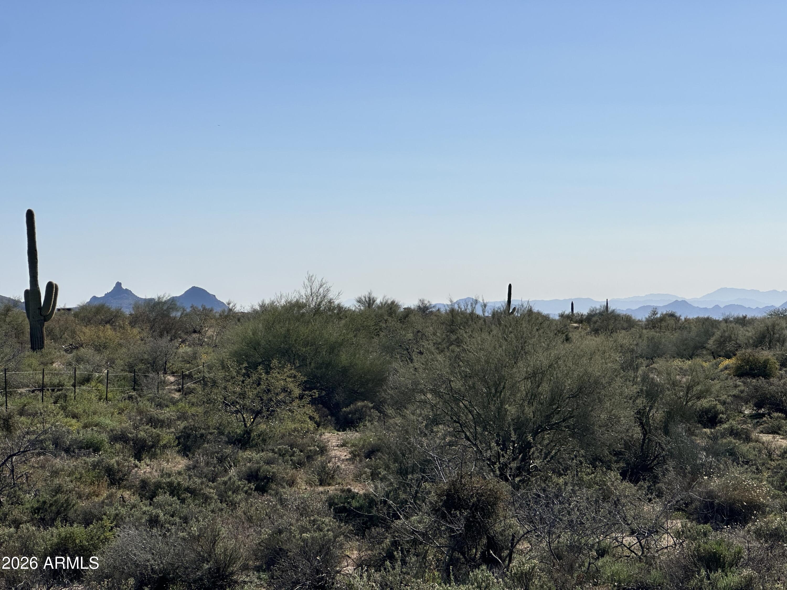 DESERT MOUNTAIN - Land