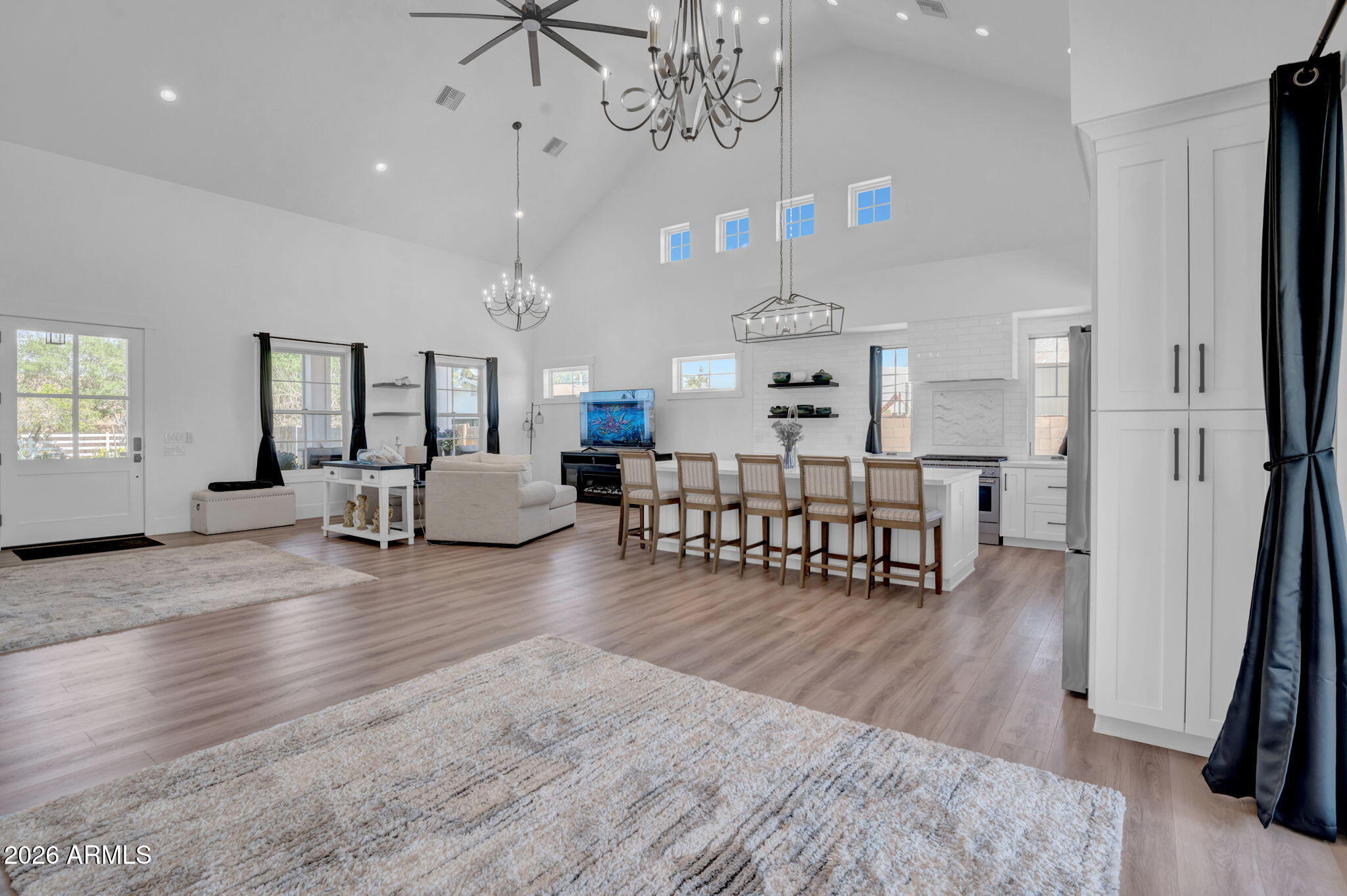 Great Gilbert location - Residential