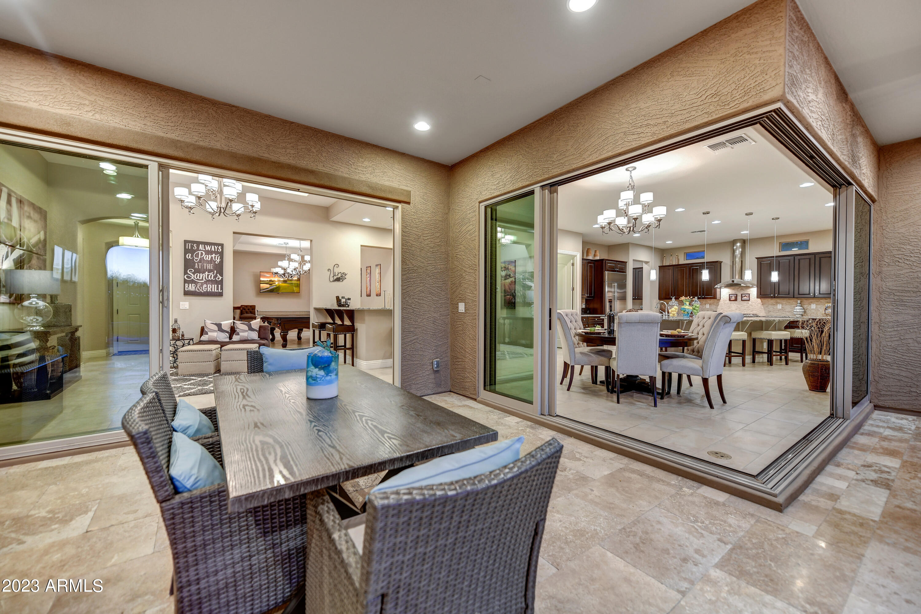 LONE MOUNTAIN - Residential
