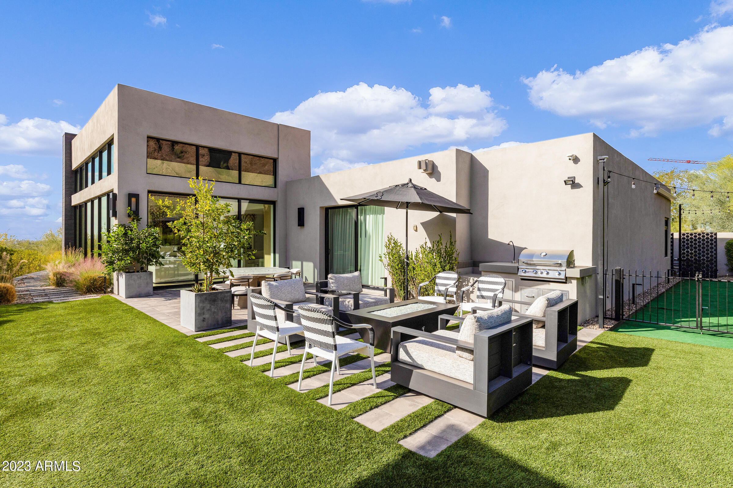 ECHO CANYON - Residential