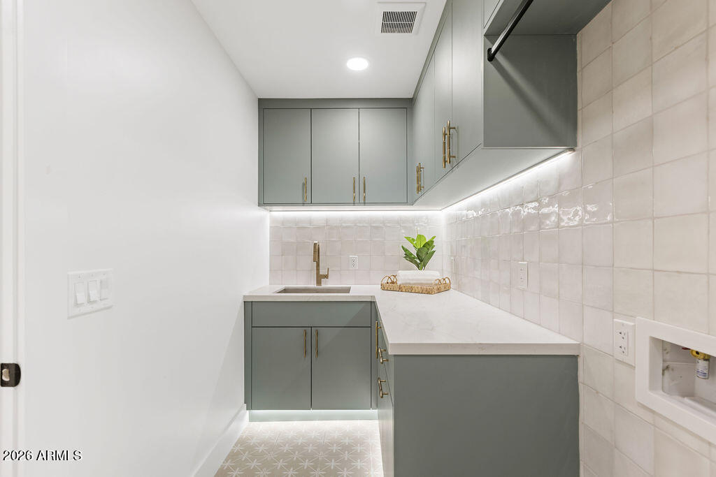 LA PAZ AT DESERT SPRINGS UNIT 23 - Residential