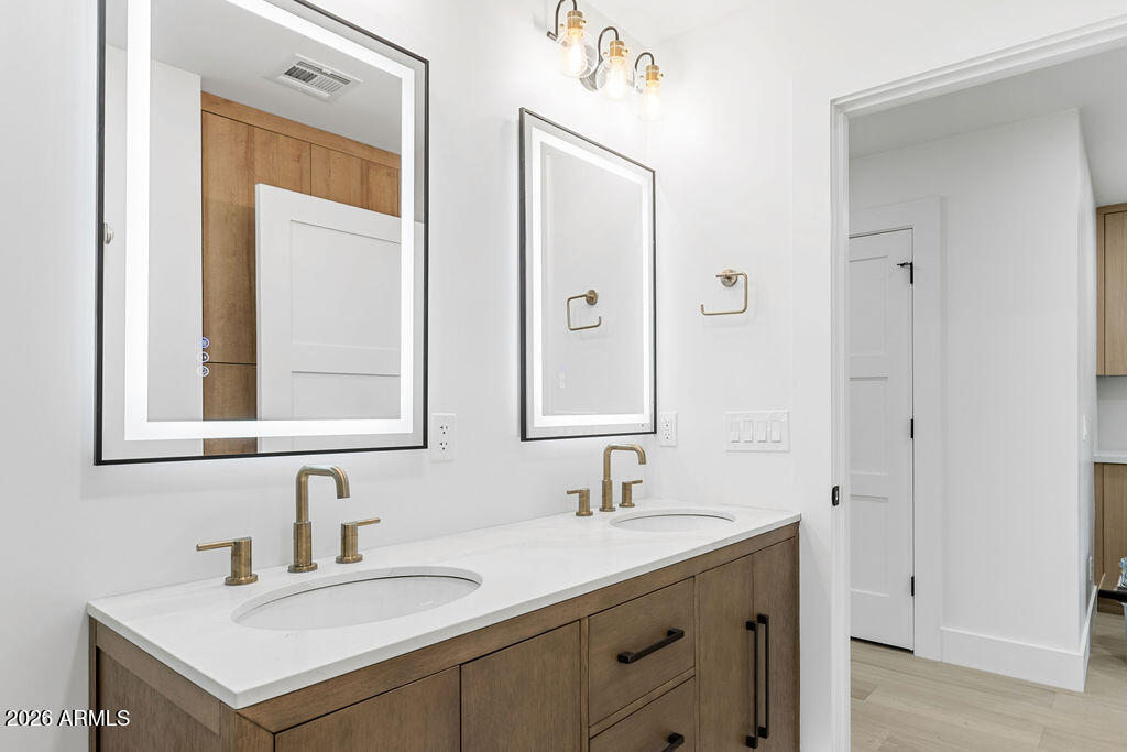 LA PAZ AT DESERT SPRINGS UNIT 23 - Residential