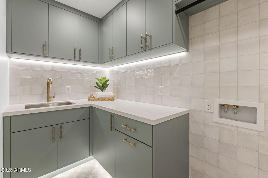 LA PAZ AT DESERT SPRINGS UNIT 23 - Residential