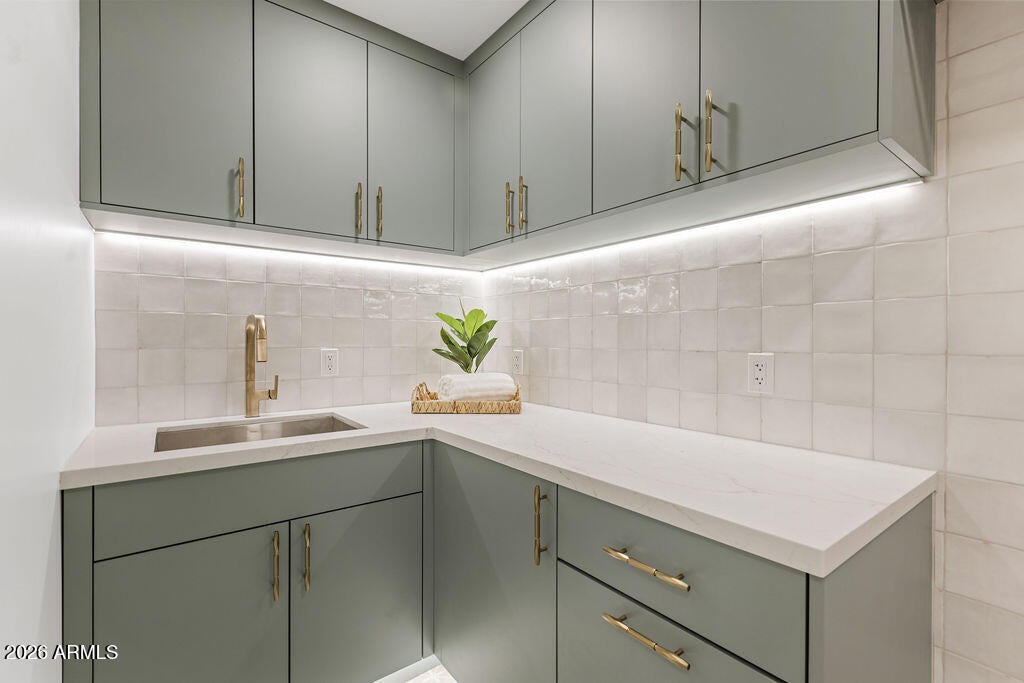LA PAZ AT DESERT SPRINGS UNIT 23 - Residential