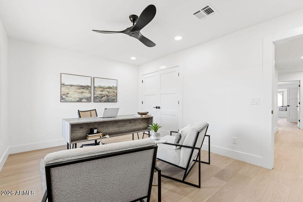 LA PAZ AT DESERT SPRINGS UNIT 23 - Residential