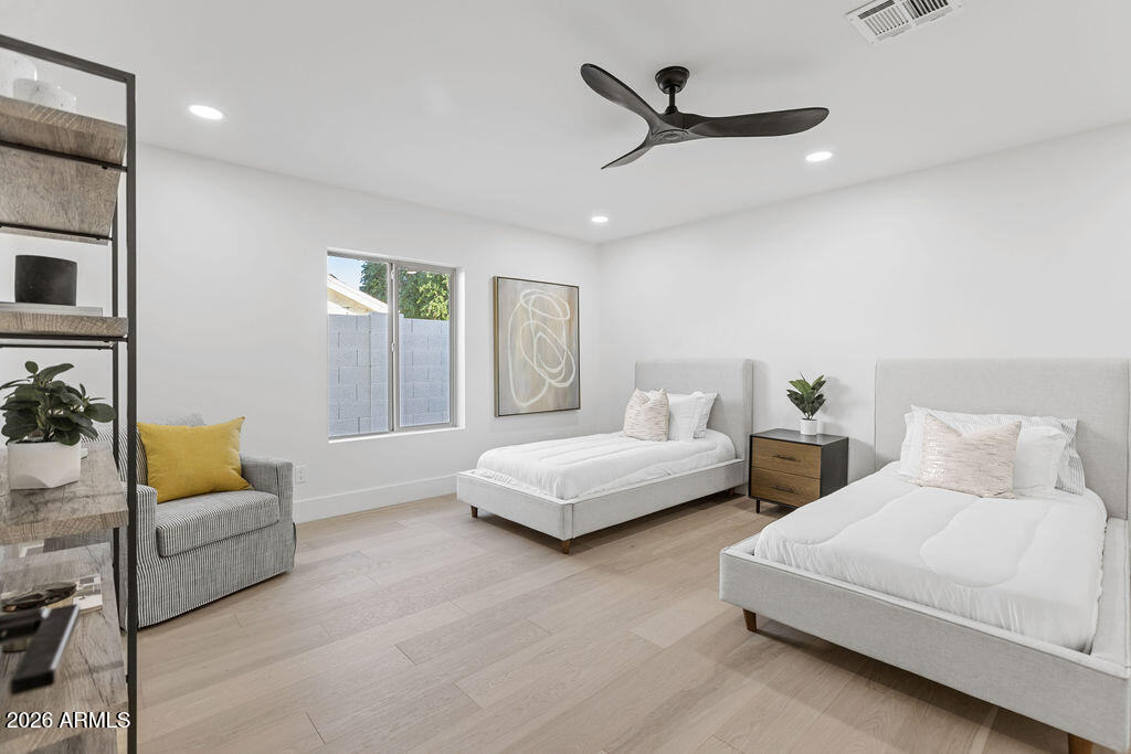 LA PAZ AT DESERT SPRINGS UNIT 23 - Residential