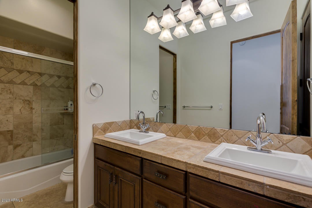 FAIRWAY ACRES - Residential
