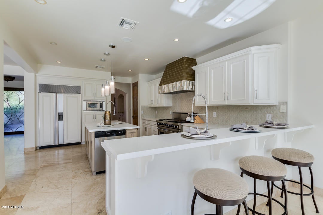 FAIRWAY ACRES - Residential