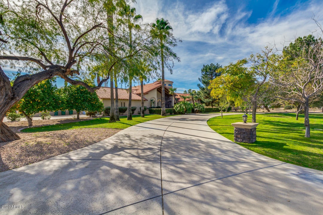 FAIRWAY ACRES - Residential