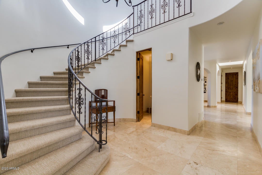 FAIRWAY ACRES - Residential