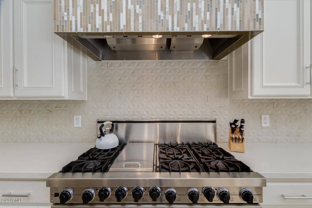FAIRWAY ACRES - Residential