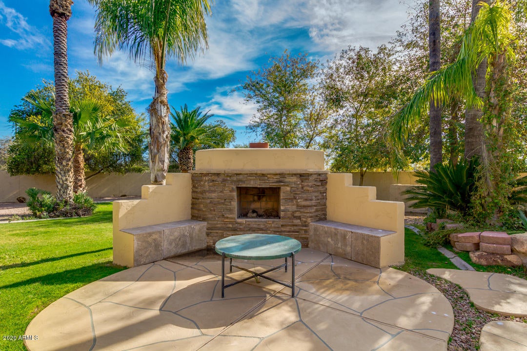 FAIRWAY ACRES - Residential