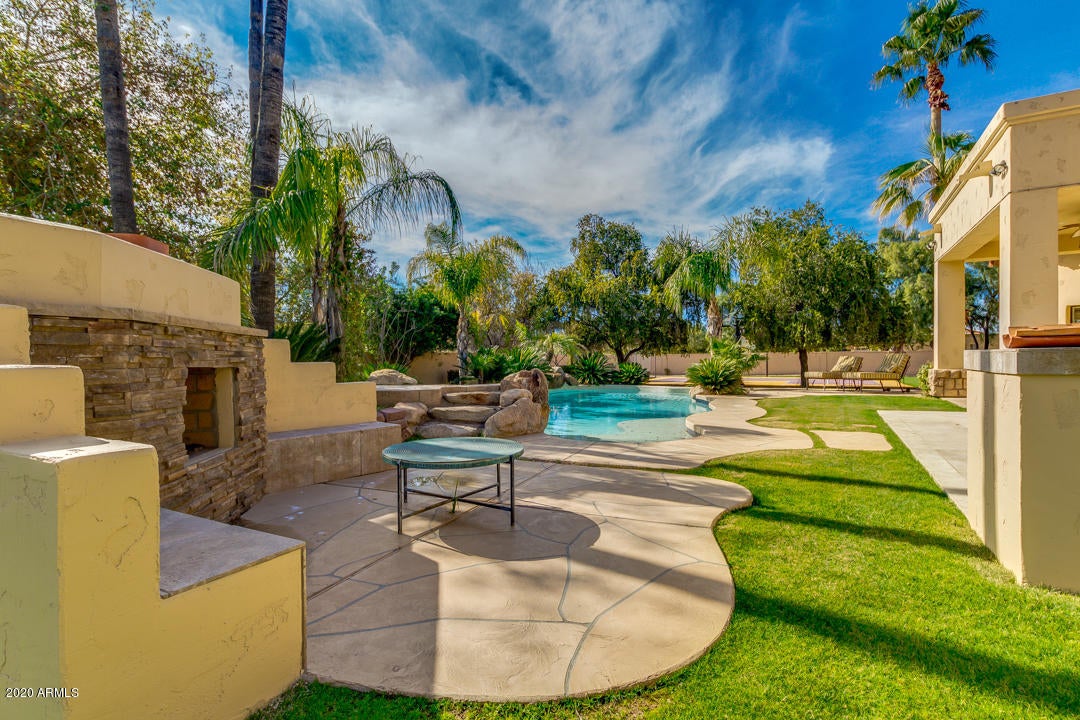 FAIRWAY ACRES - Residential