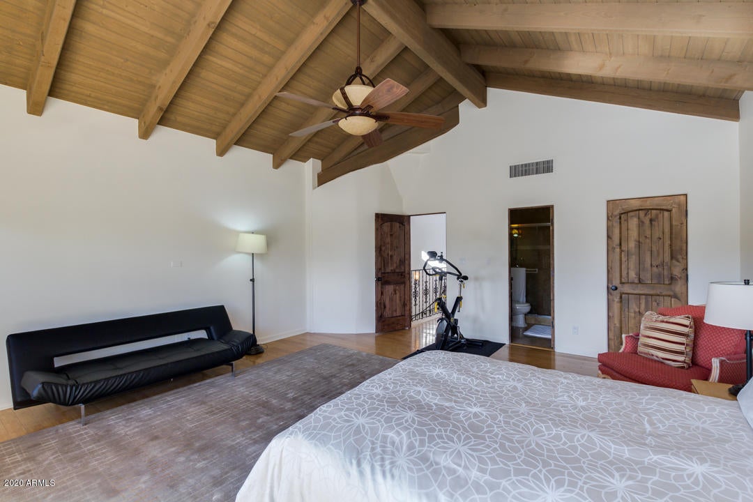 FAIRWAY ACRES - Residential