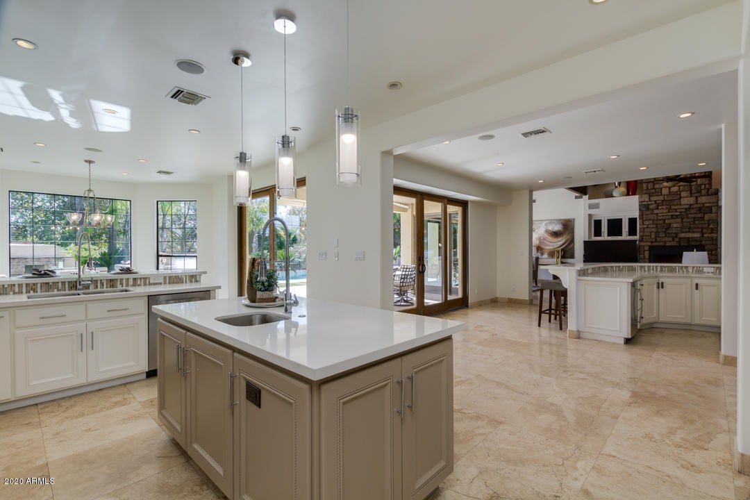 FAIRWAY ACRES - Residential