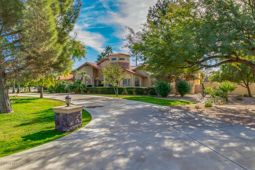 FAIRWAY ACRES - Residential