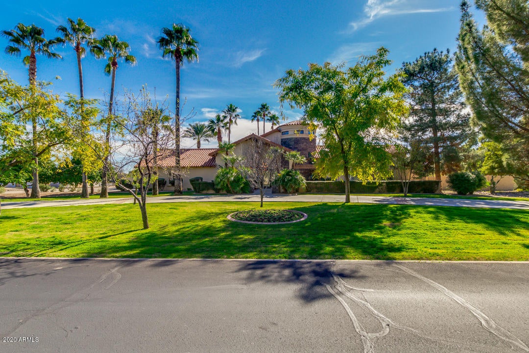 FAIRWAY ACRES - Residential