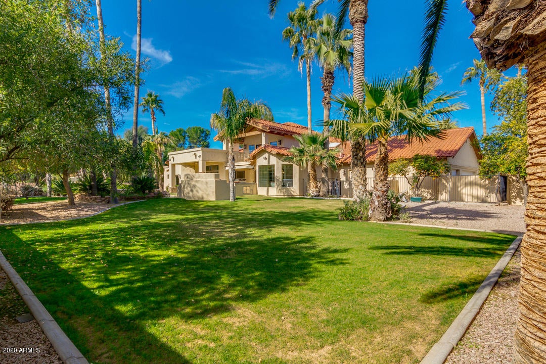 FAIRWAY ACRES - Residential