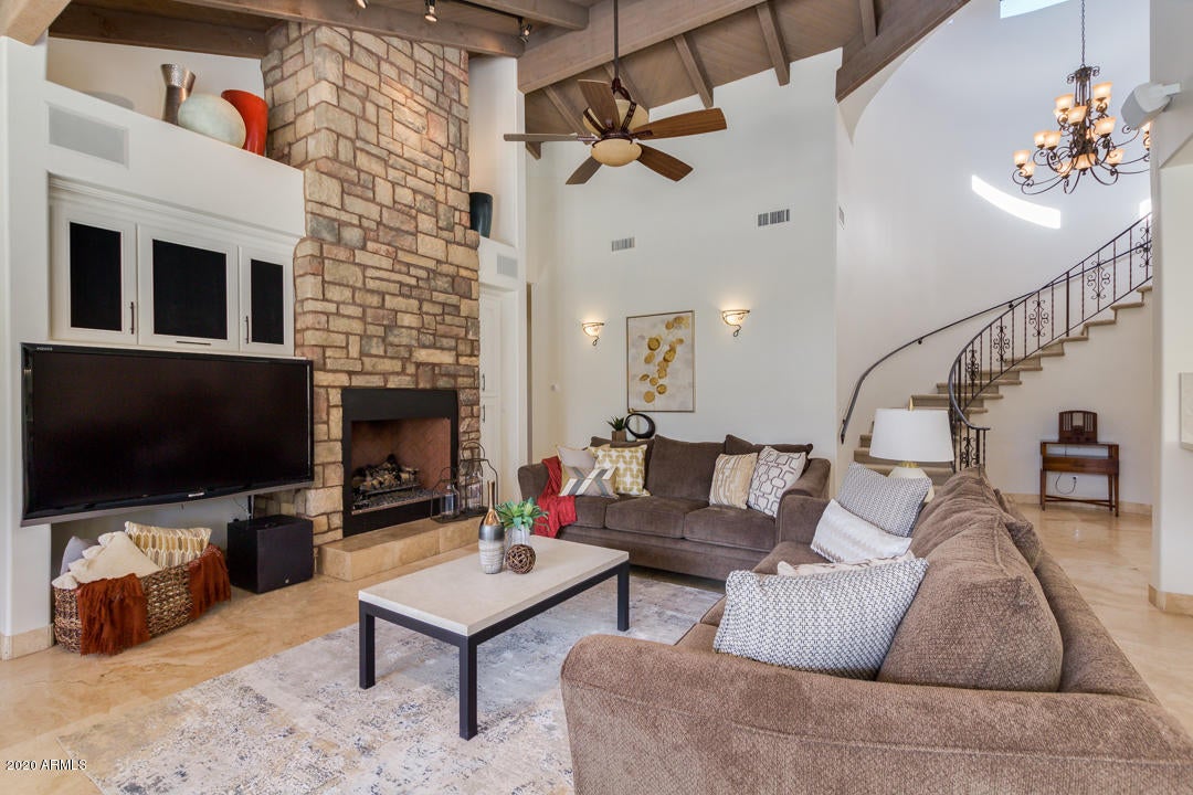 FAIRWAY ACRES - Residential
