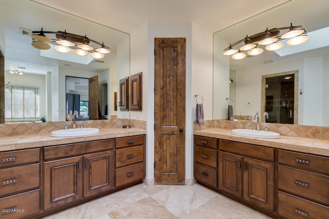 FAIRWAY ACRES - Residential