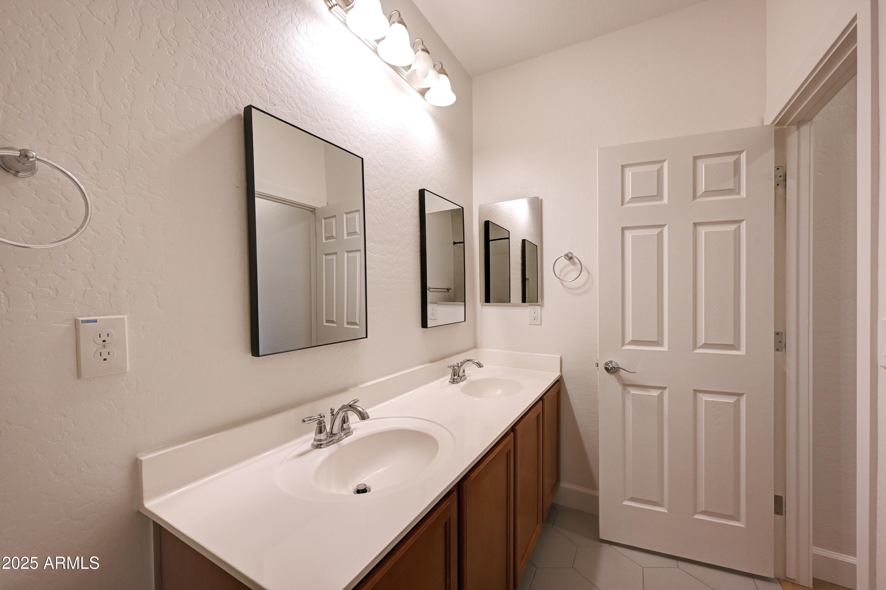 MEADOWS PARCEL 12B - Residential