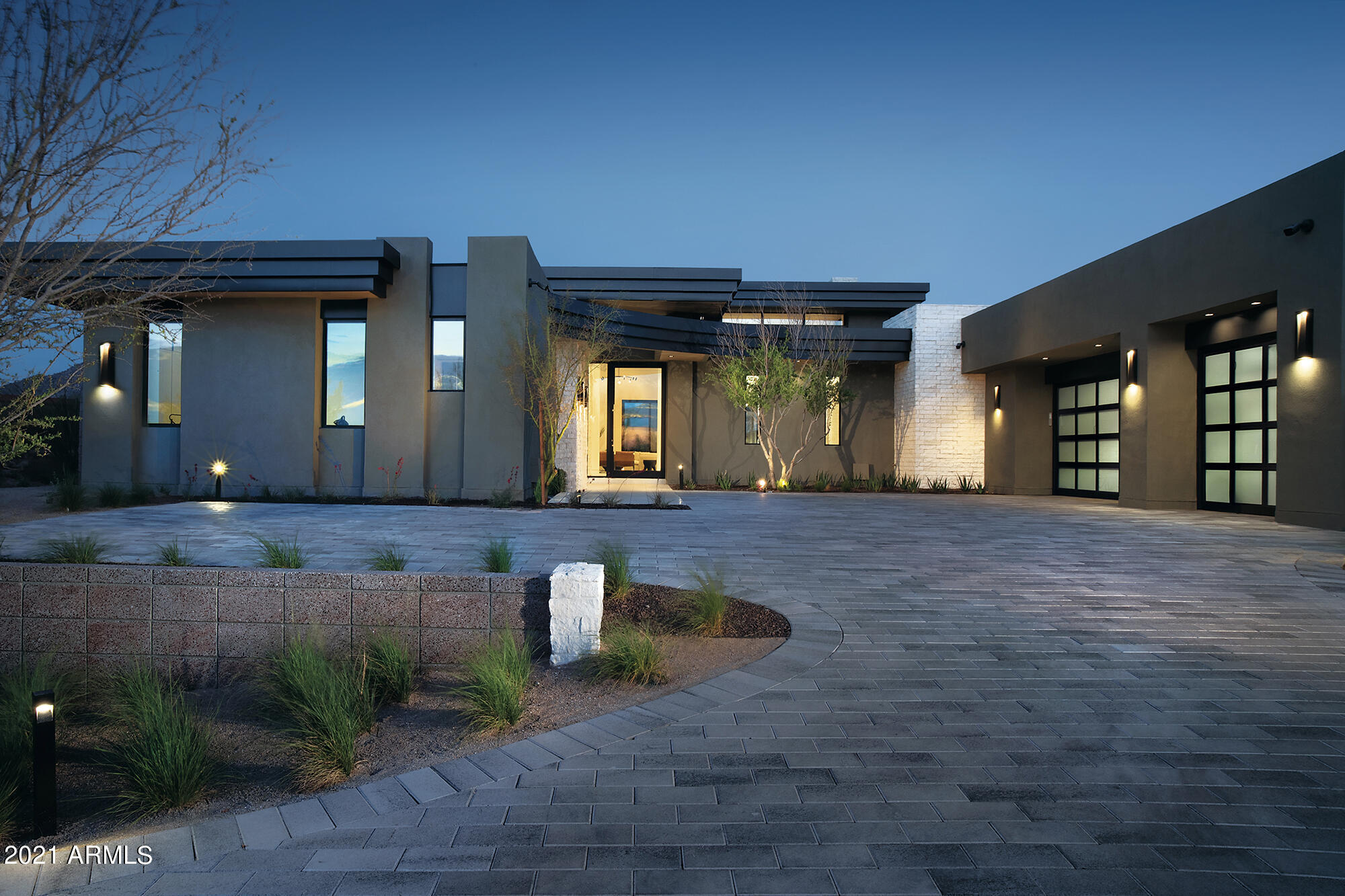 SOLITUDE - Residential