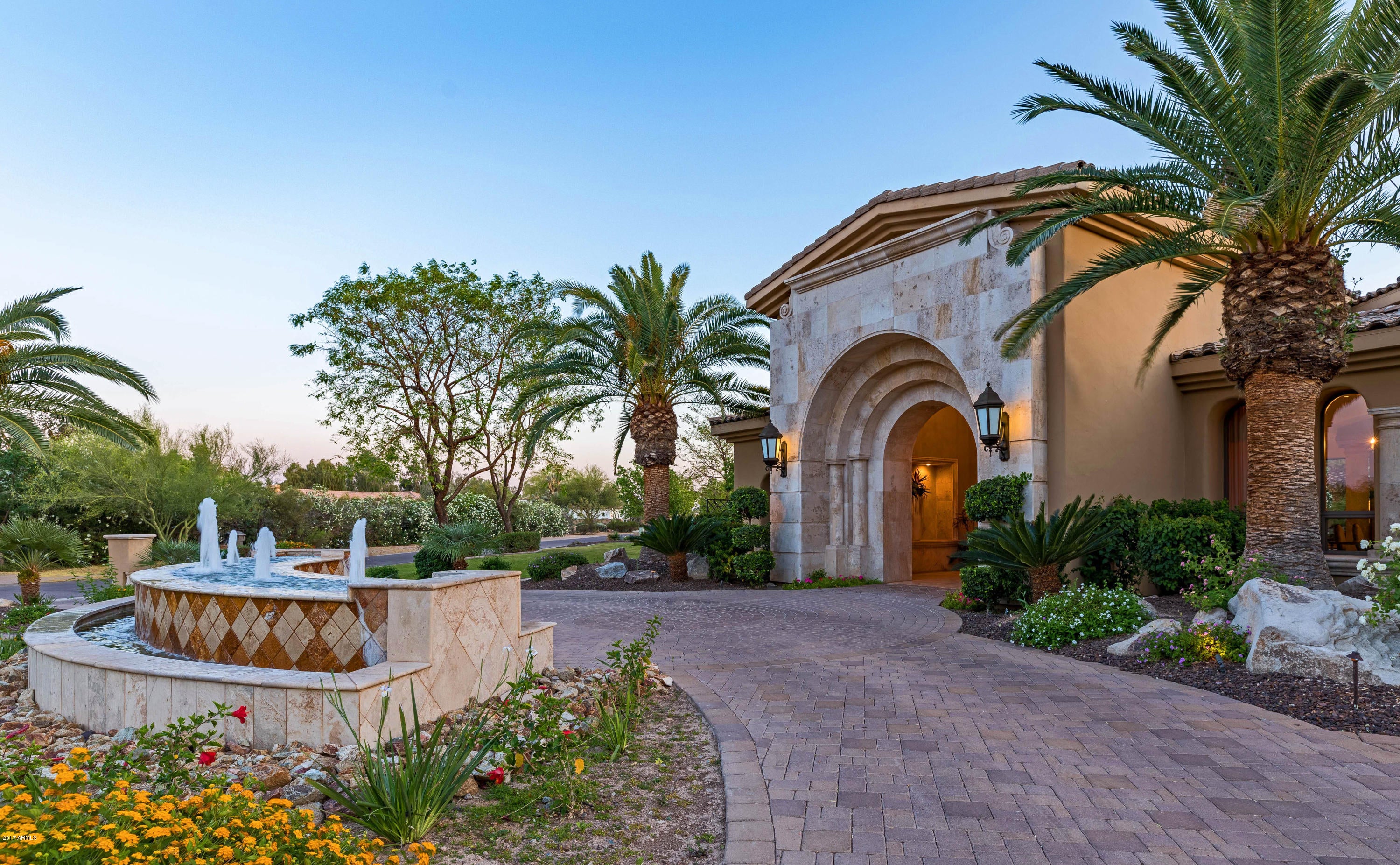 Hummingbird Place - Residential