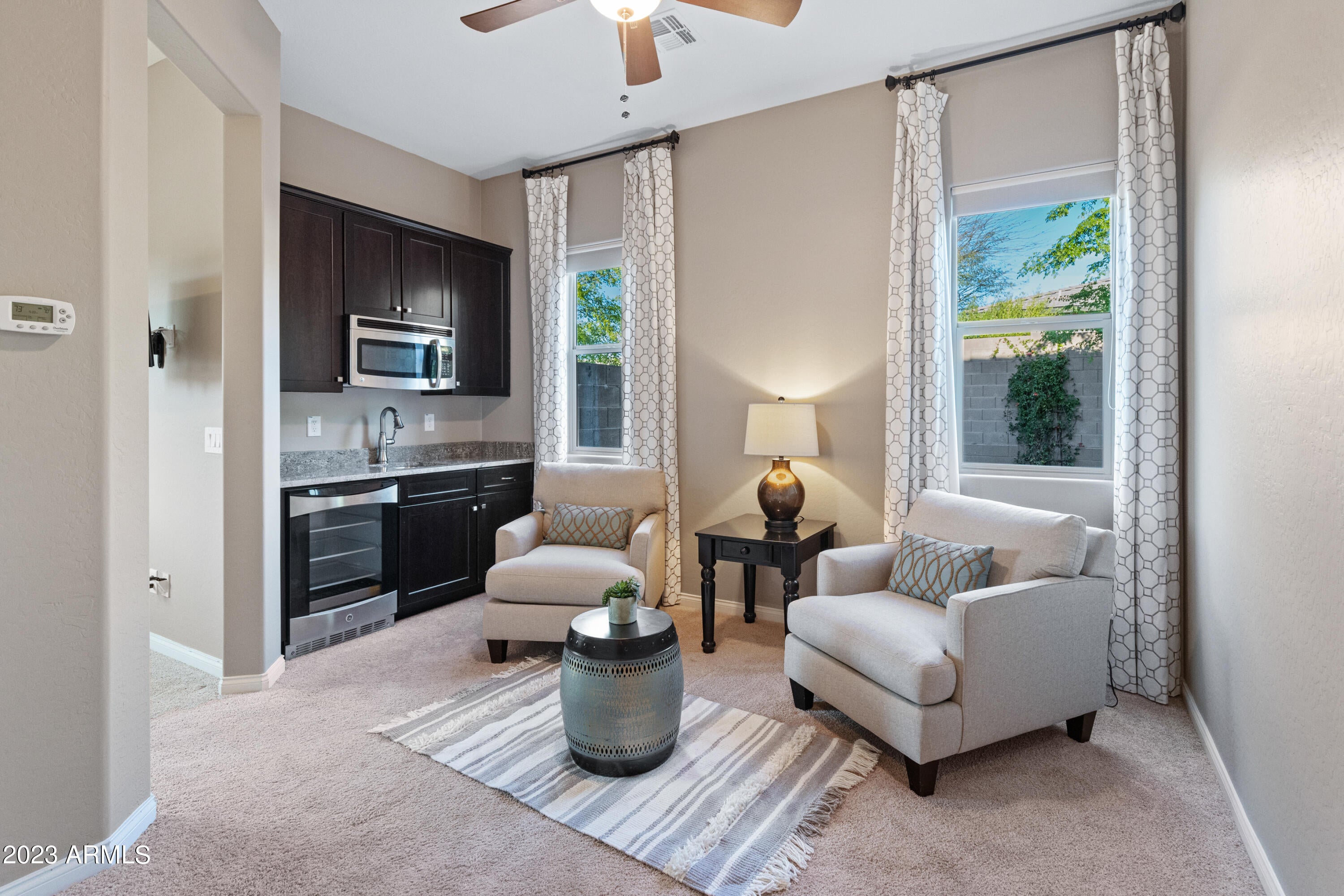 LONE MOUNTAIN - Residential