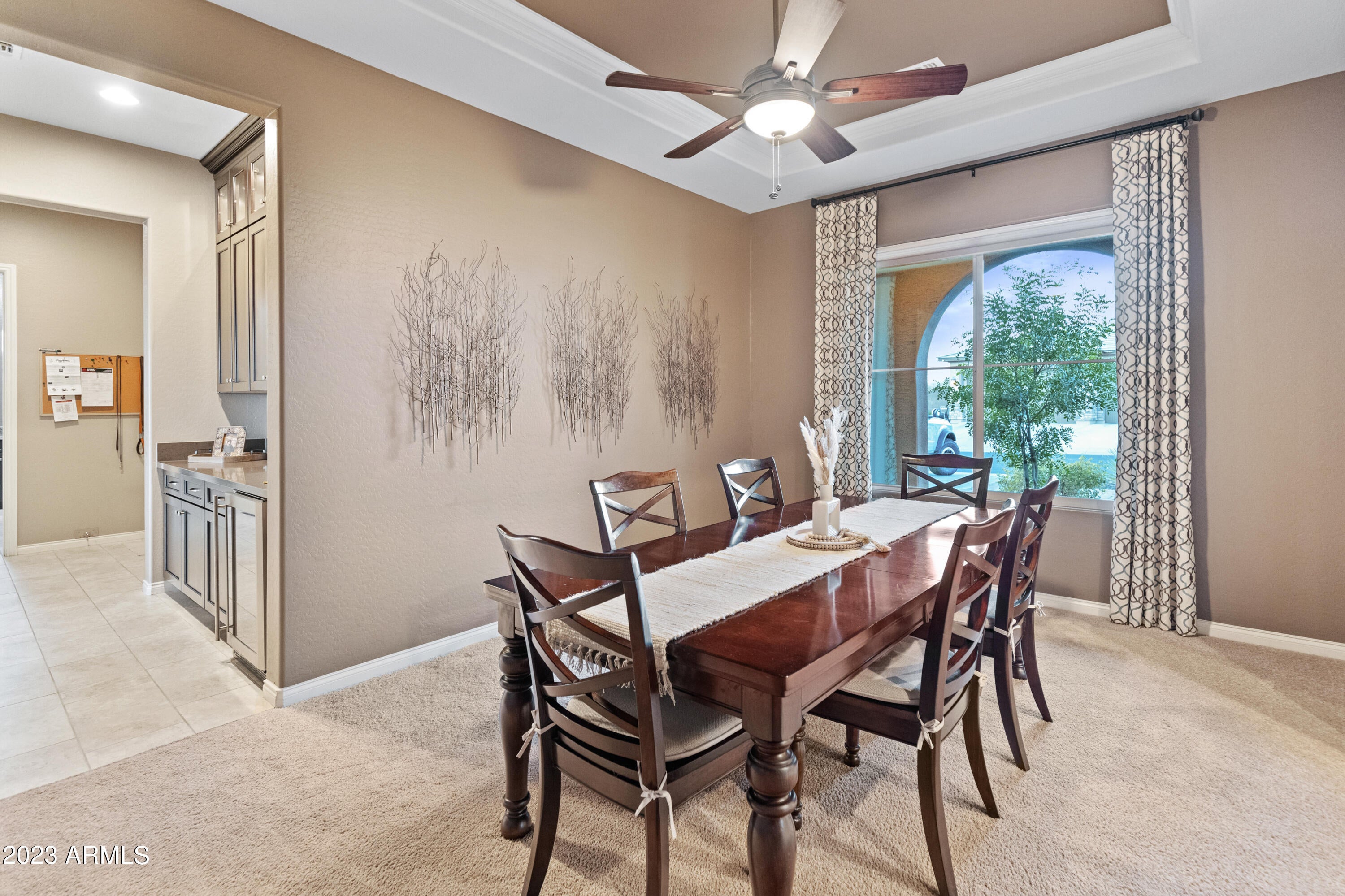 LONE MOUNTAIN - Residential