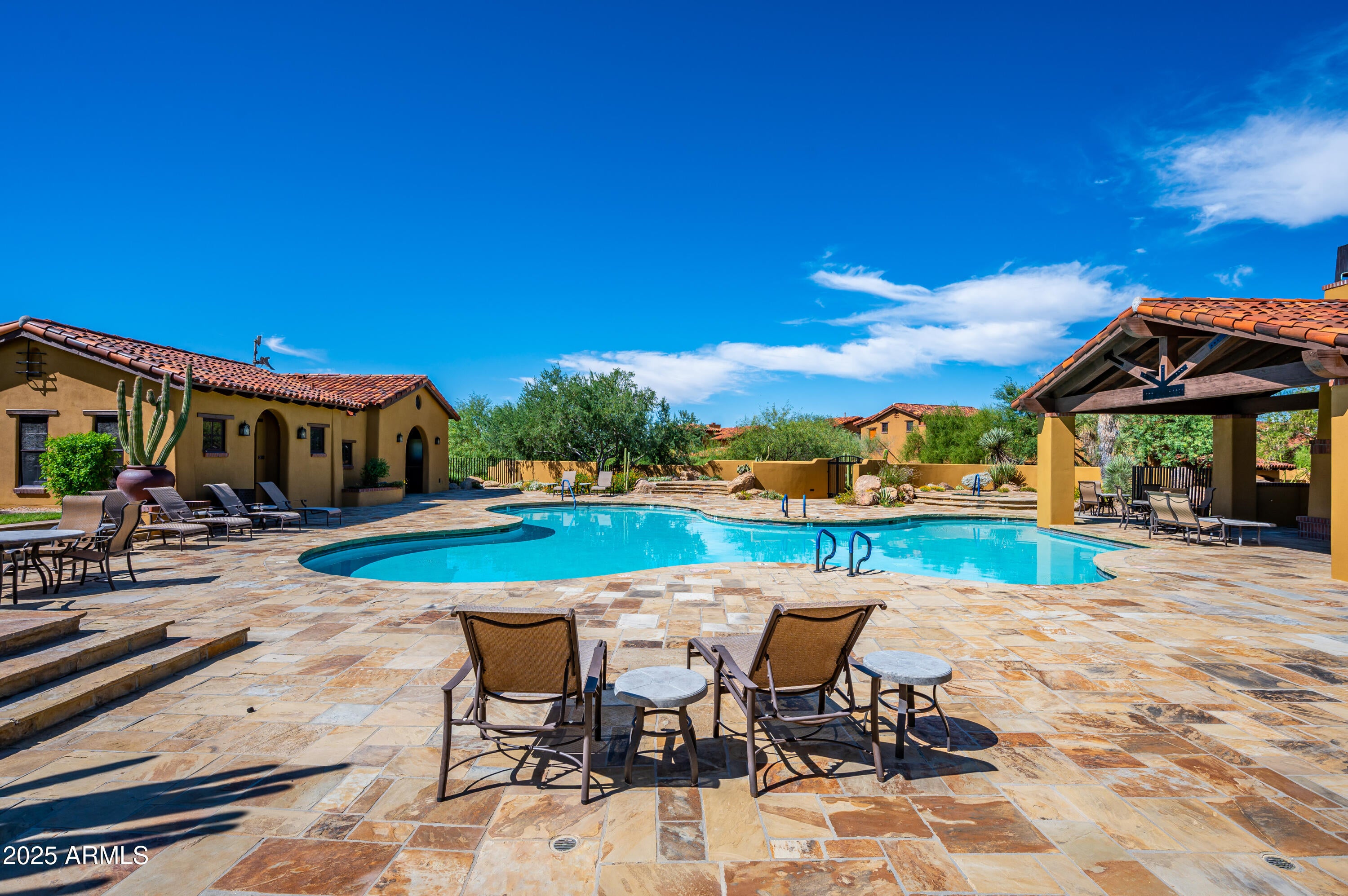 DESERT MOUNTAIN - Residential