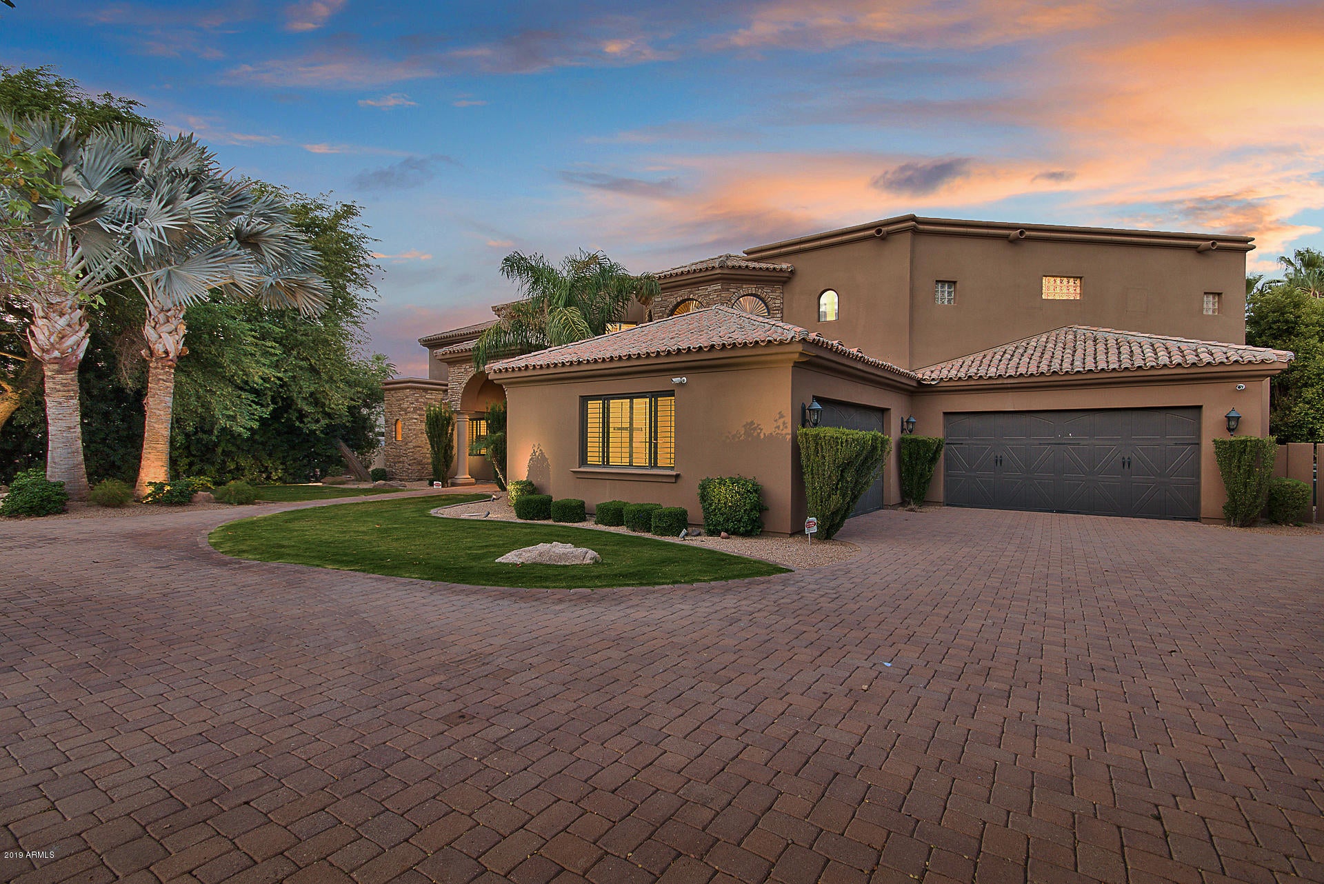 AHWATUKEE CUSTOM ESTATES - Residential