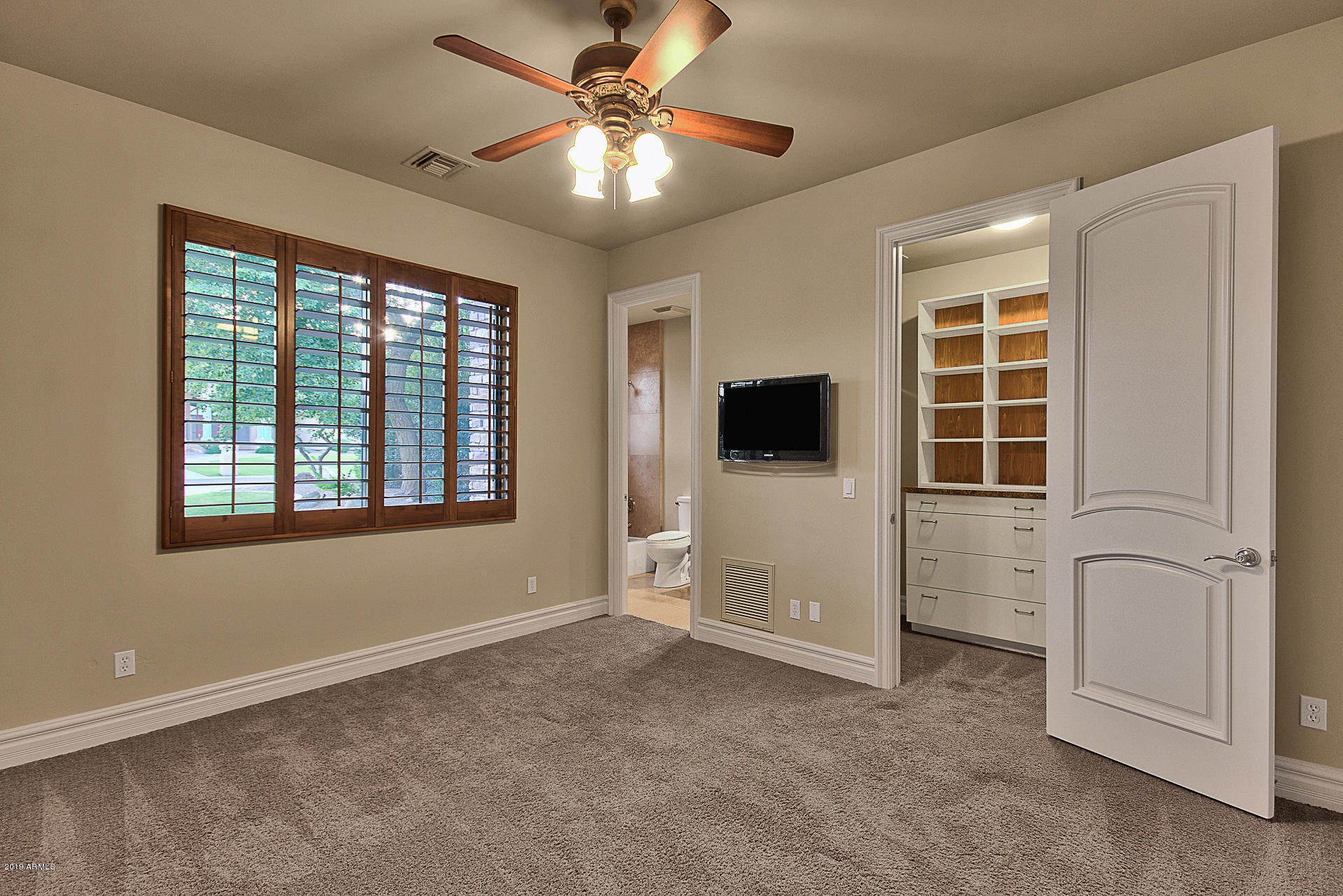 AHWATUKEE CUSTOM ESTATES - Residential