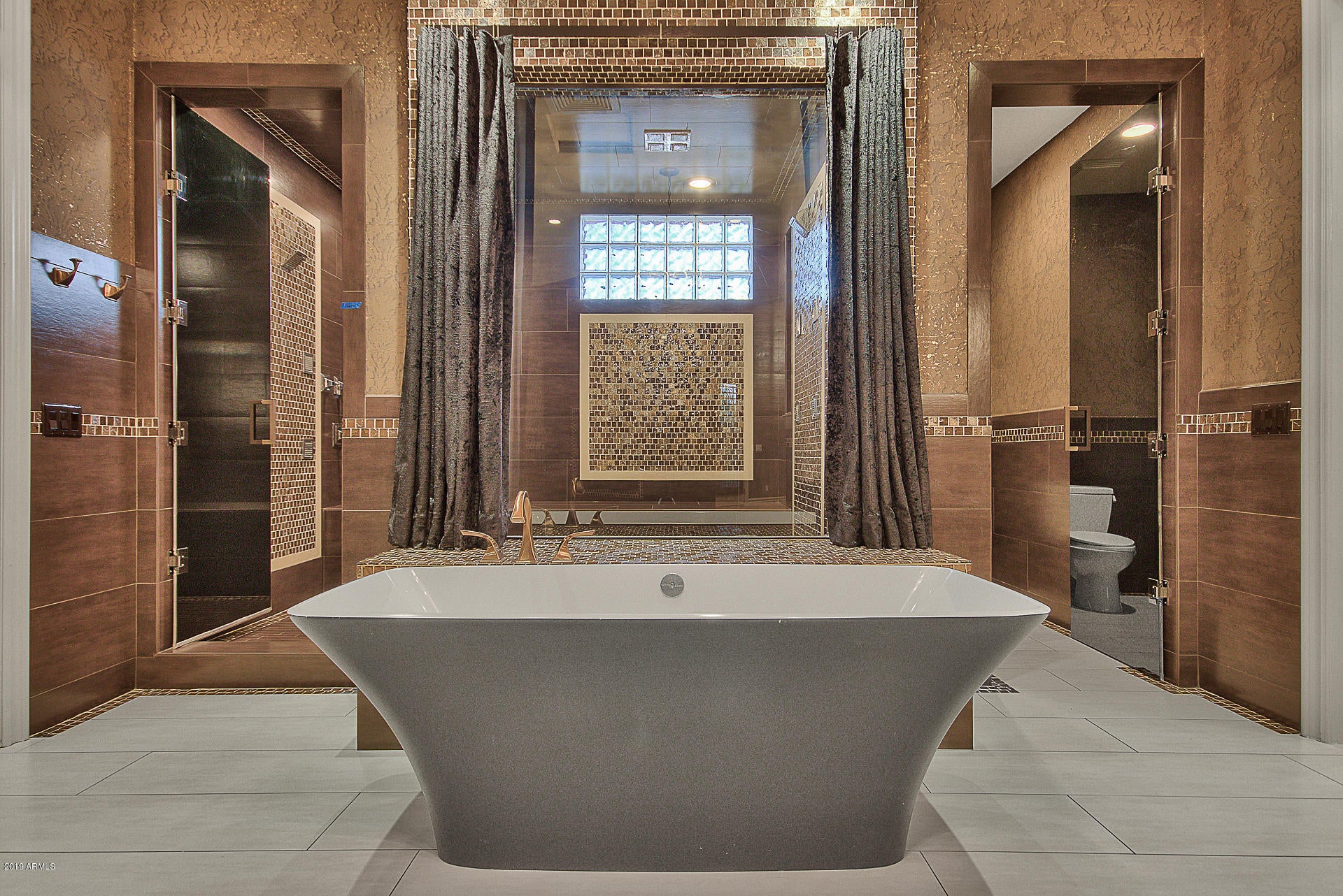 AHWATUKEE CUSTOM ESTATES - Residential