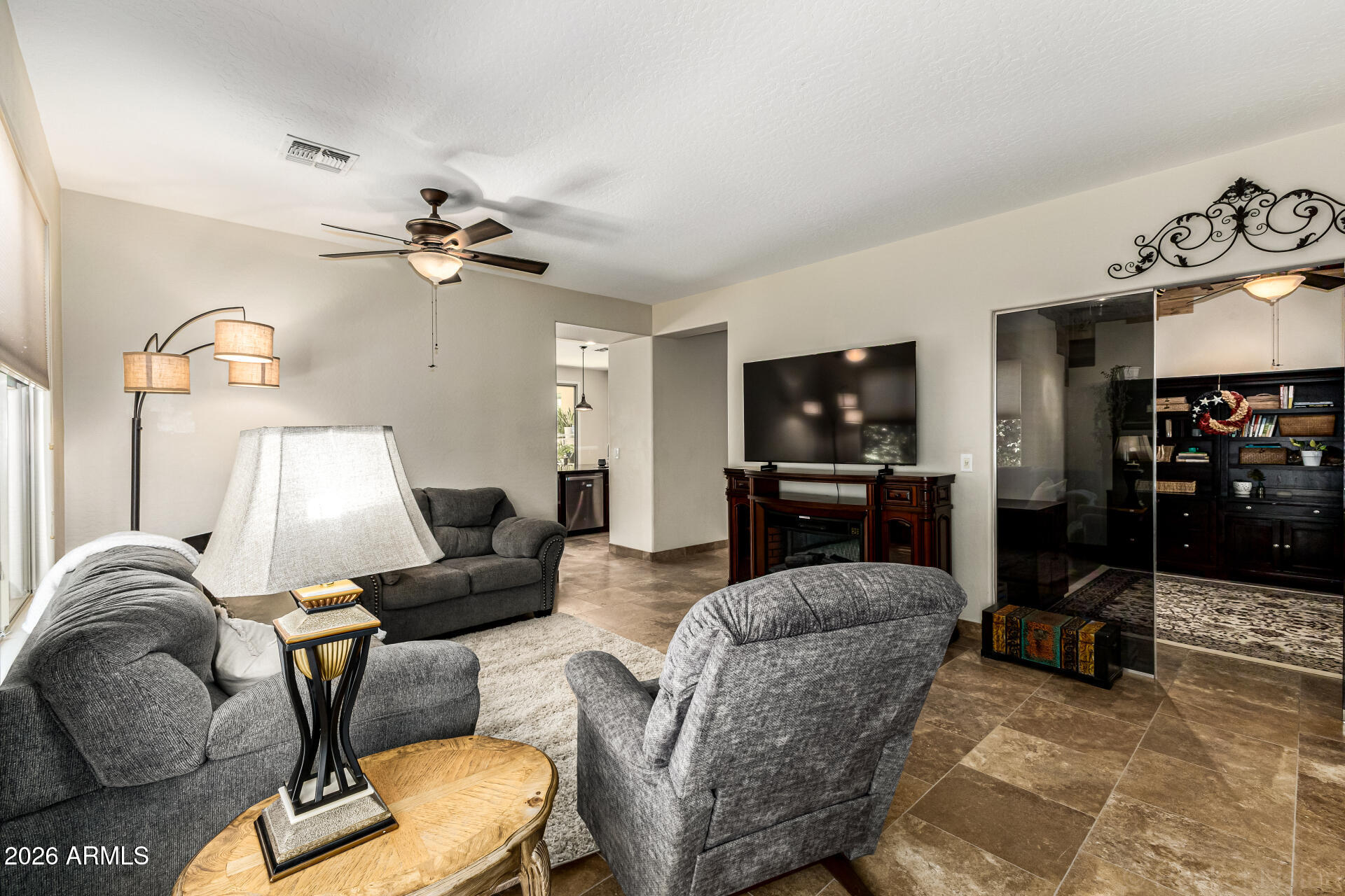 ANTHEM UNIT 25 - Residential