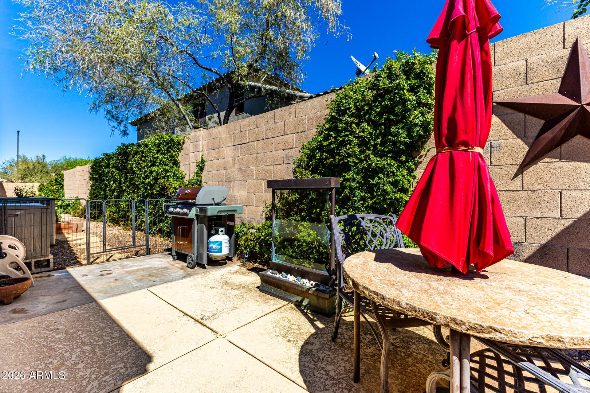 ANTHEM UNIT 25 - Residential