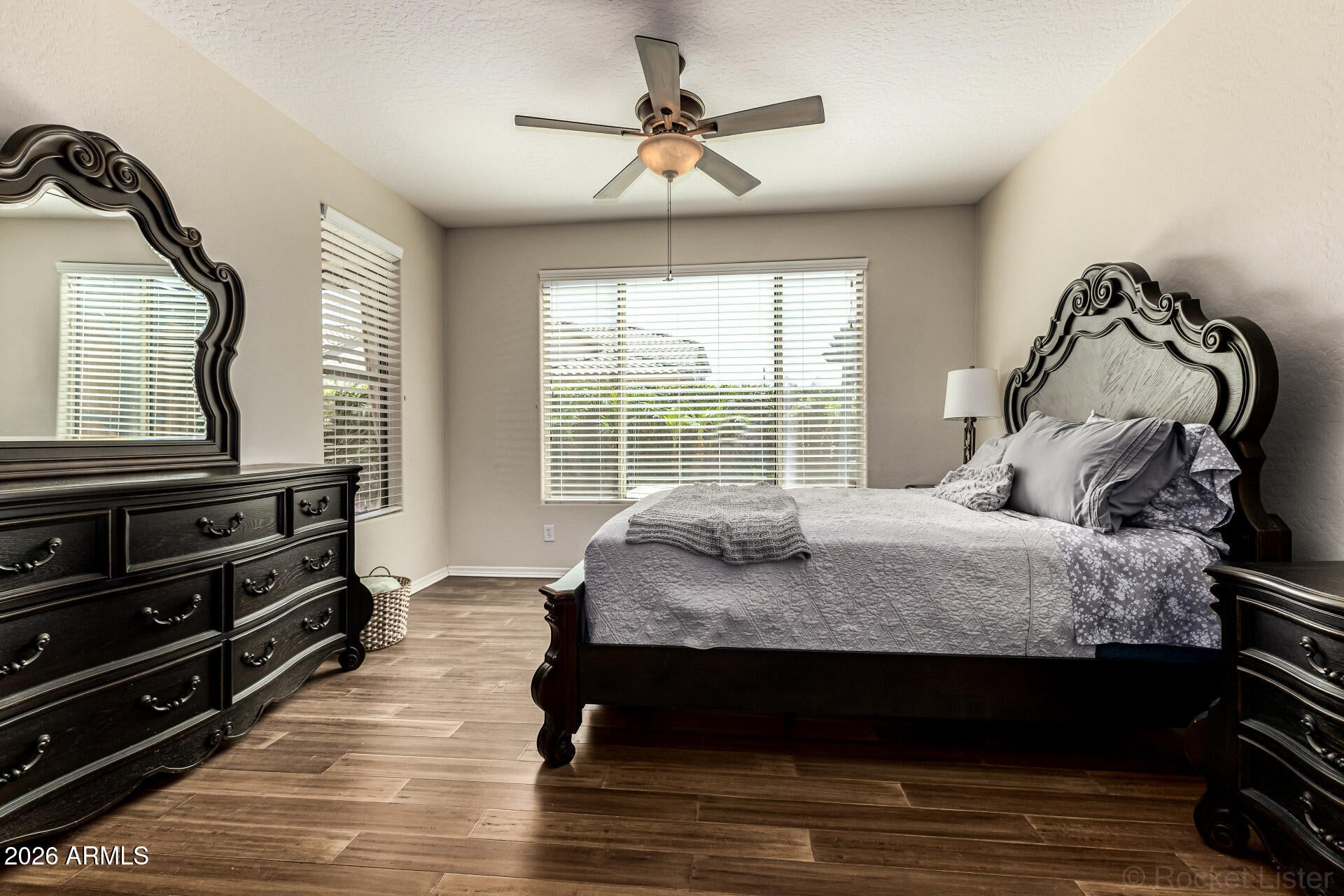 ANTHEM UNIT 25 - Residential