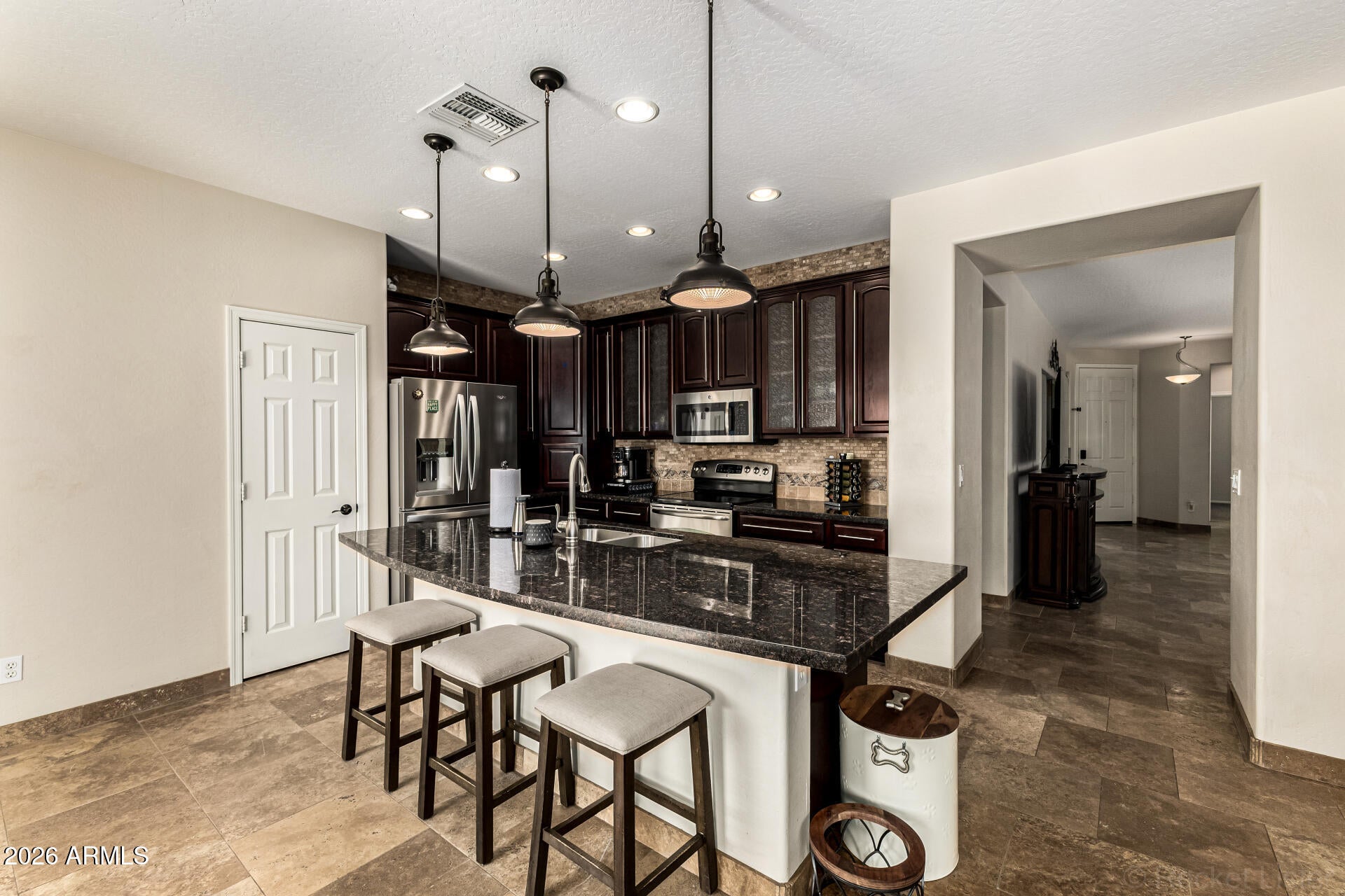 ANTHEM UNIT 25 - Residential