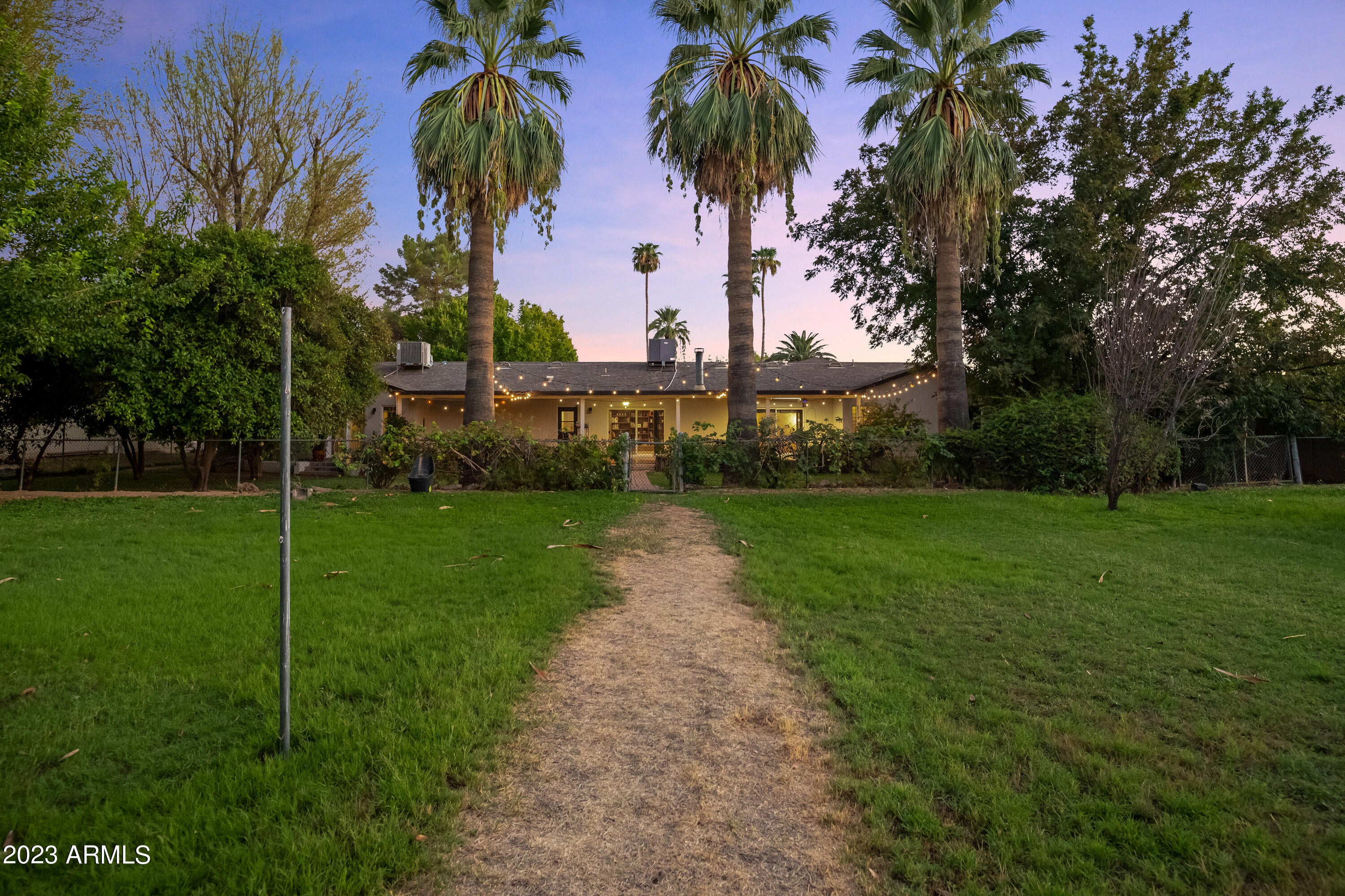 SUNBURST FARMS EAST 4 - Residential