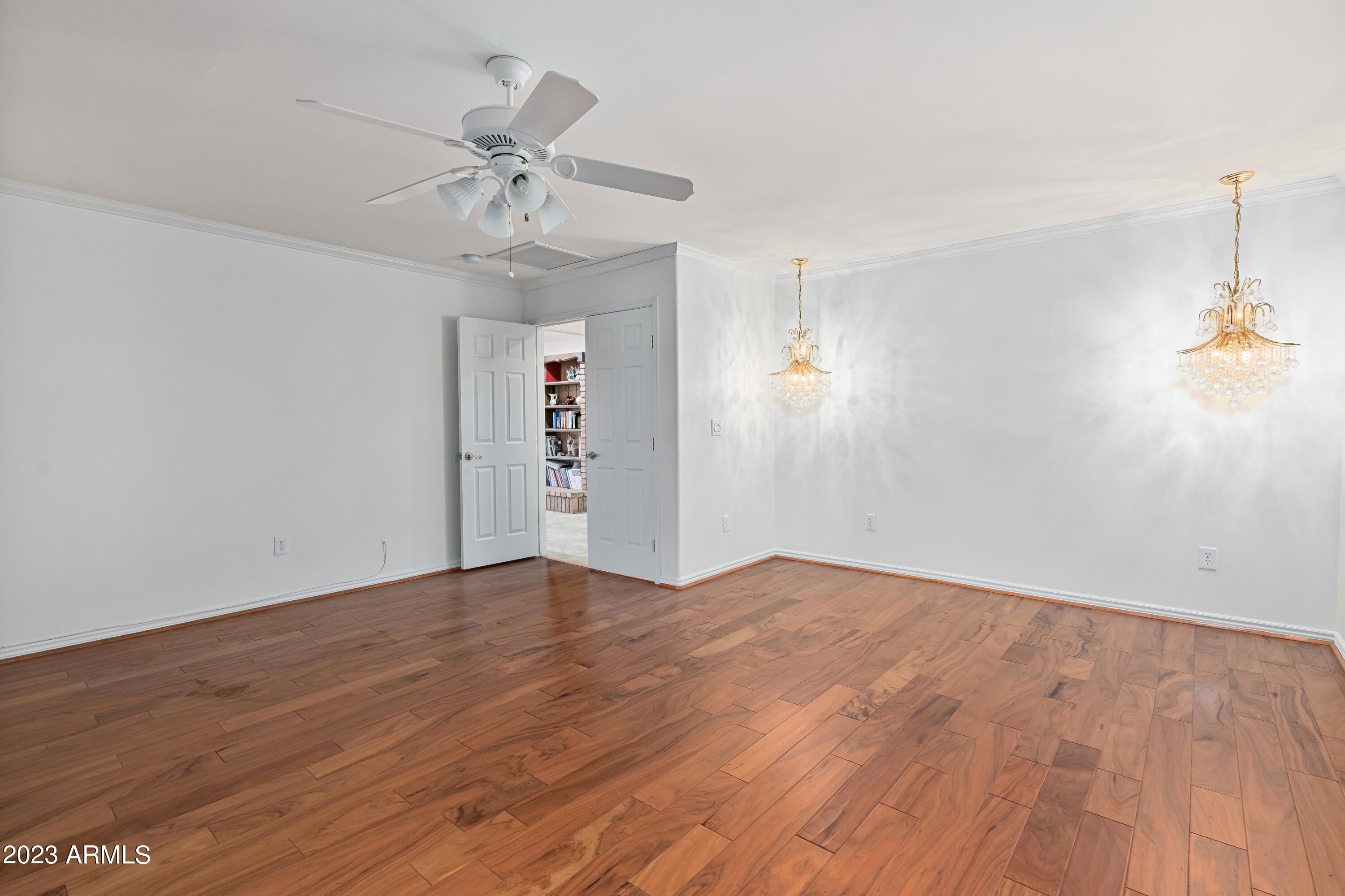 SUNBURST FARMS EAST 4 - Residential
