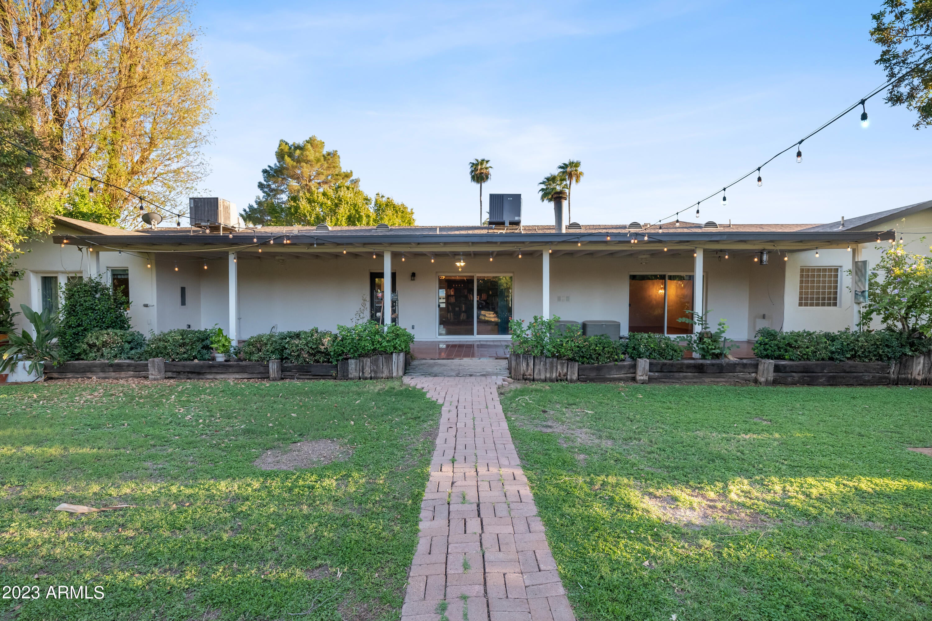 SUNBURST FARMS EAST 4 - Residential