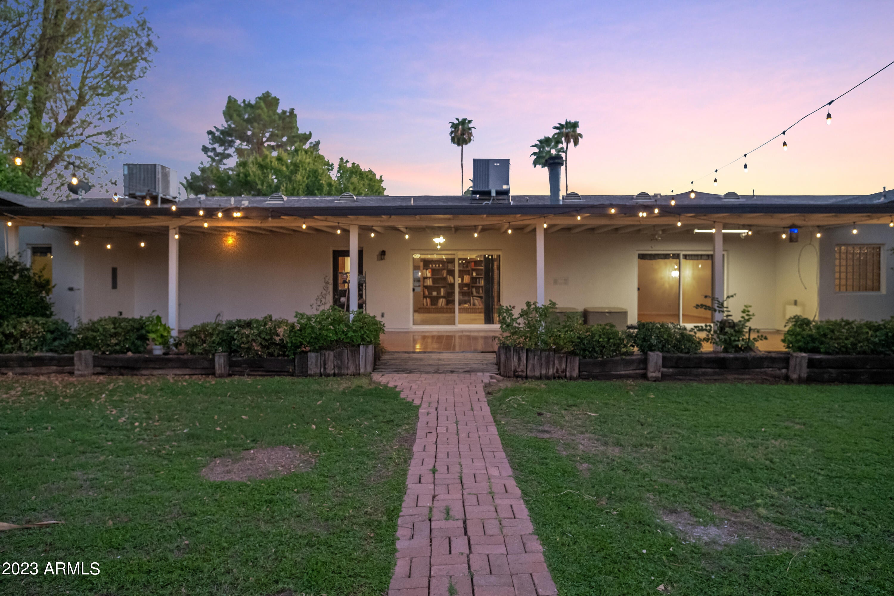 SUNBURST FARMS EAST 4 - Residential