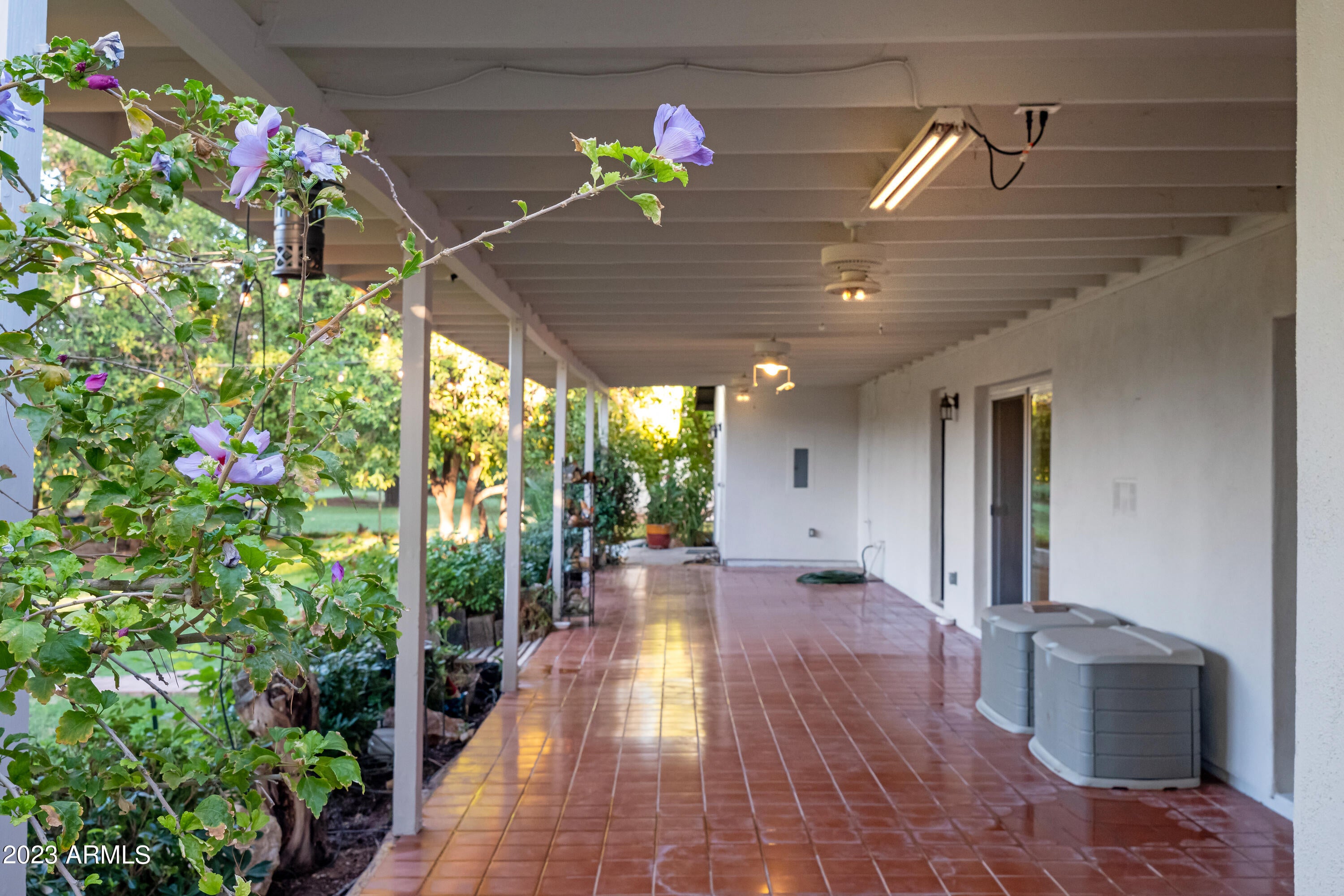 SUNBURST FARMS EAST 4 - Residential