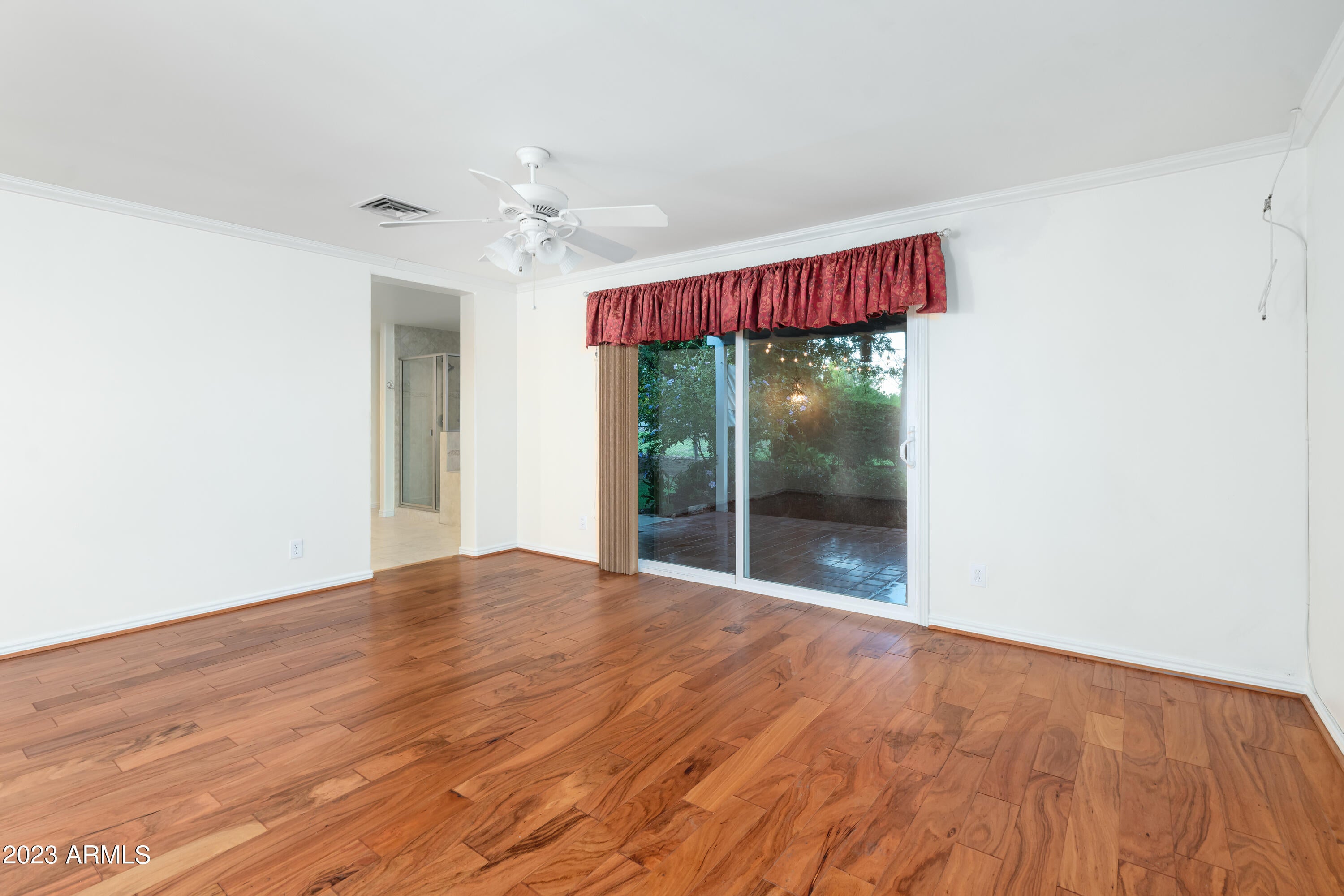 SUNBURST FARMS EAST 4 - Residential
