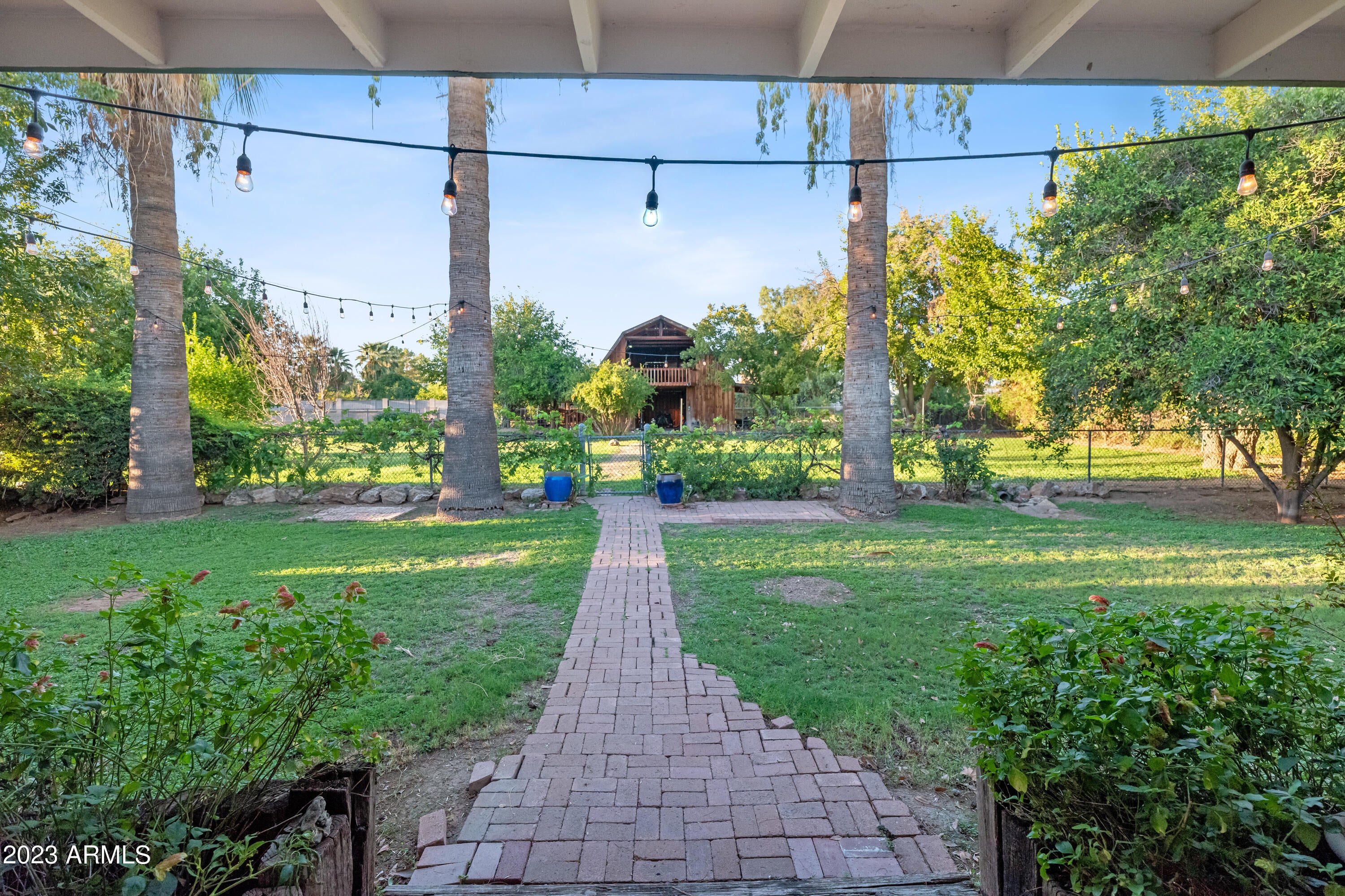 SUNBURST FARMS EAST 4 - Residential