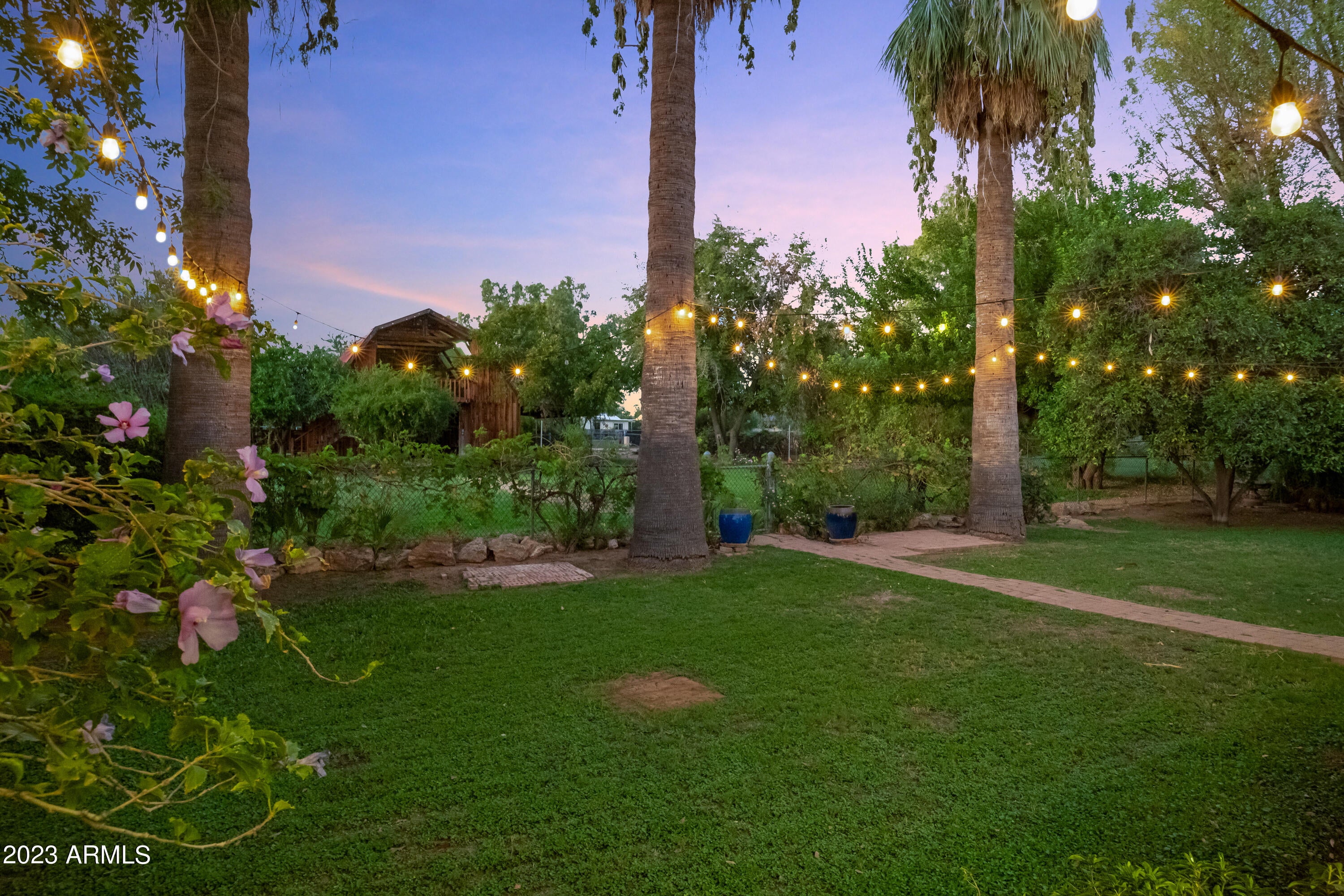 SUNBURST FARMS EAST 4 - Residential