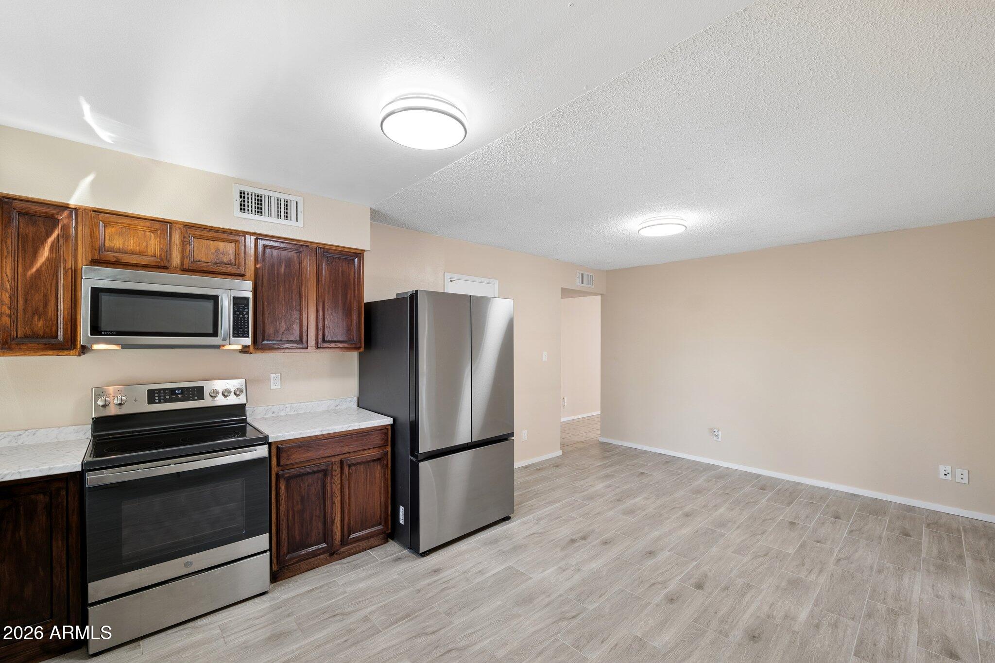 CONTINENTAL NORTH UNIT 6 - Residential